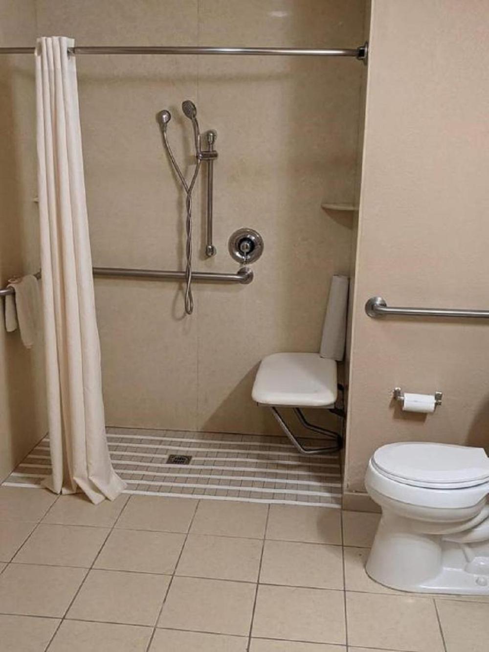 Dana Point Marina Inn photo 22