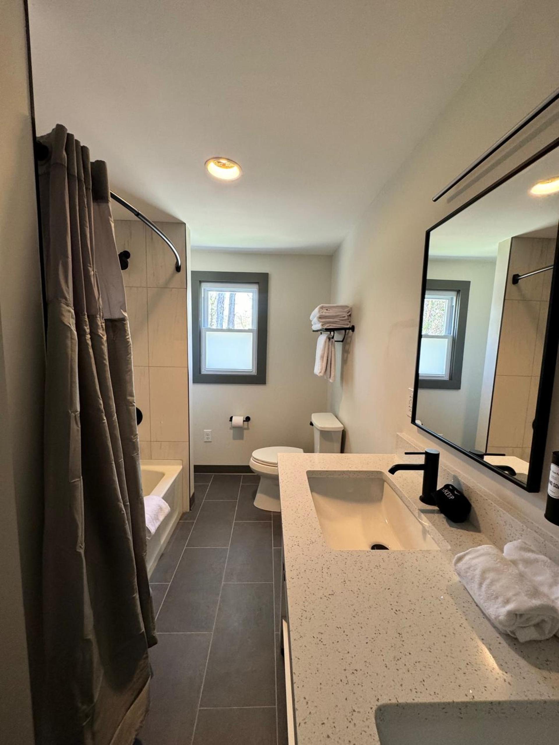 East Rock Inn photo 20