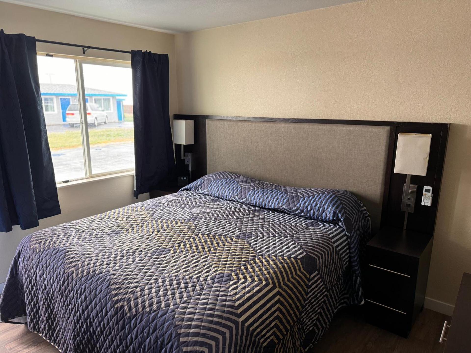 The Lodge Tulelake photo 15