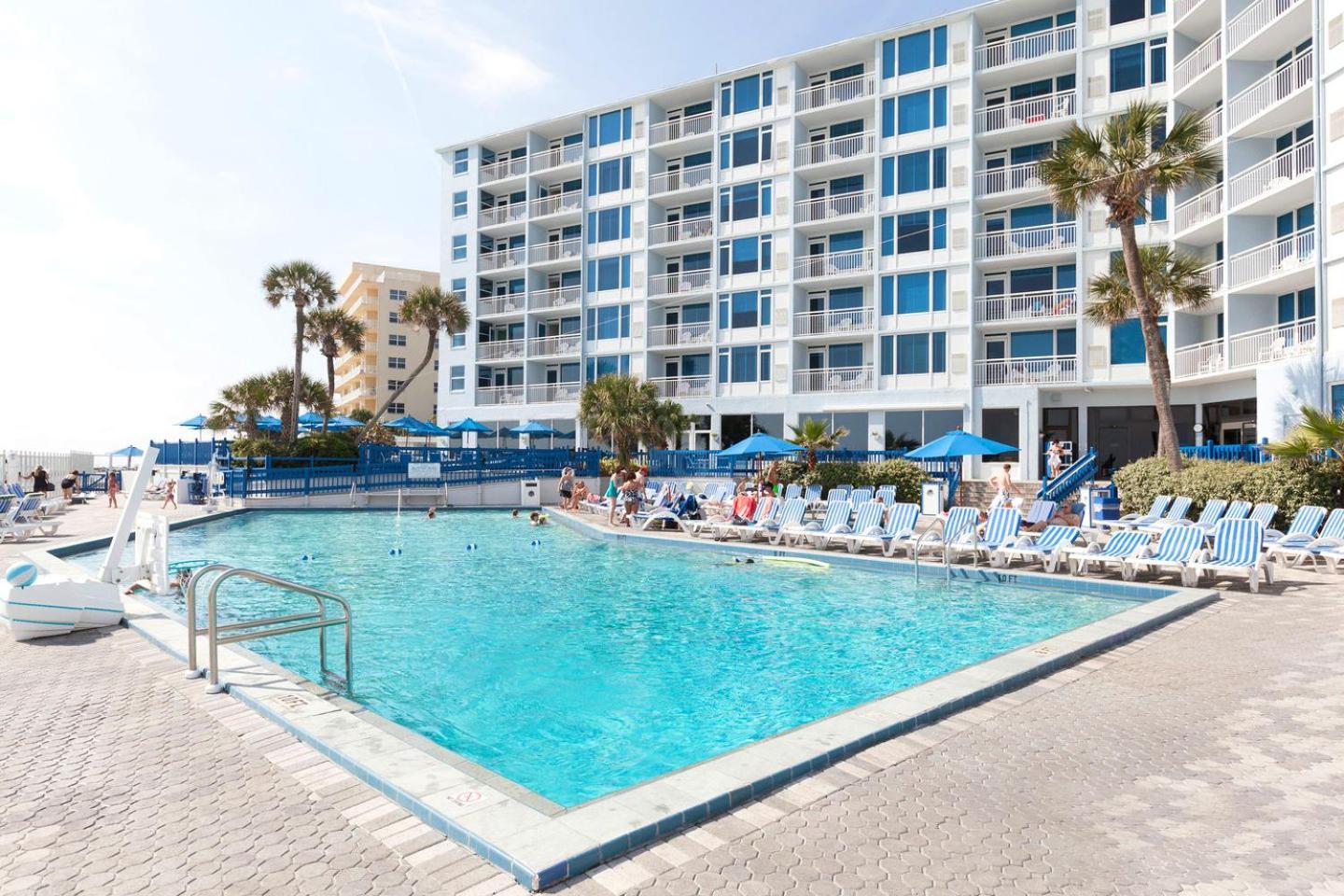 Islander Beach Resort by CV photo 3