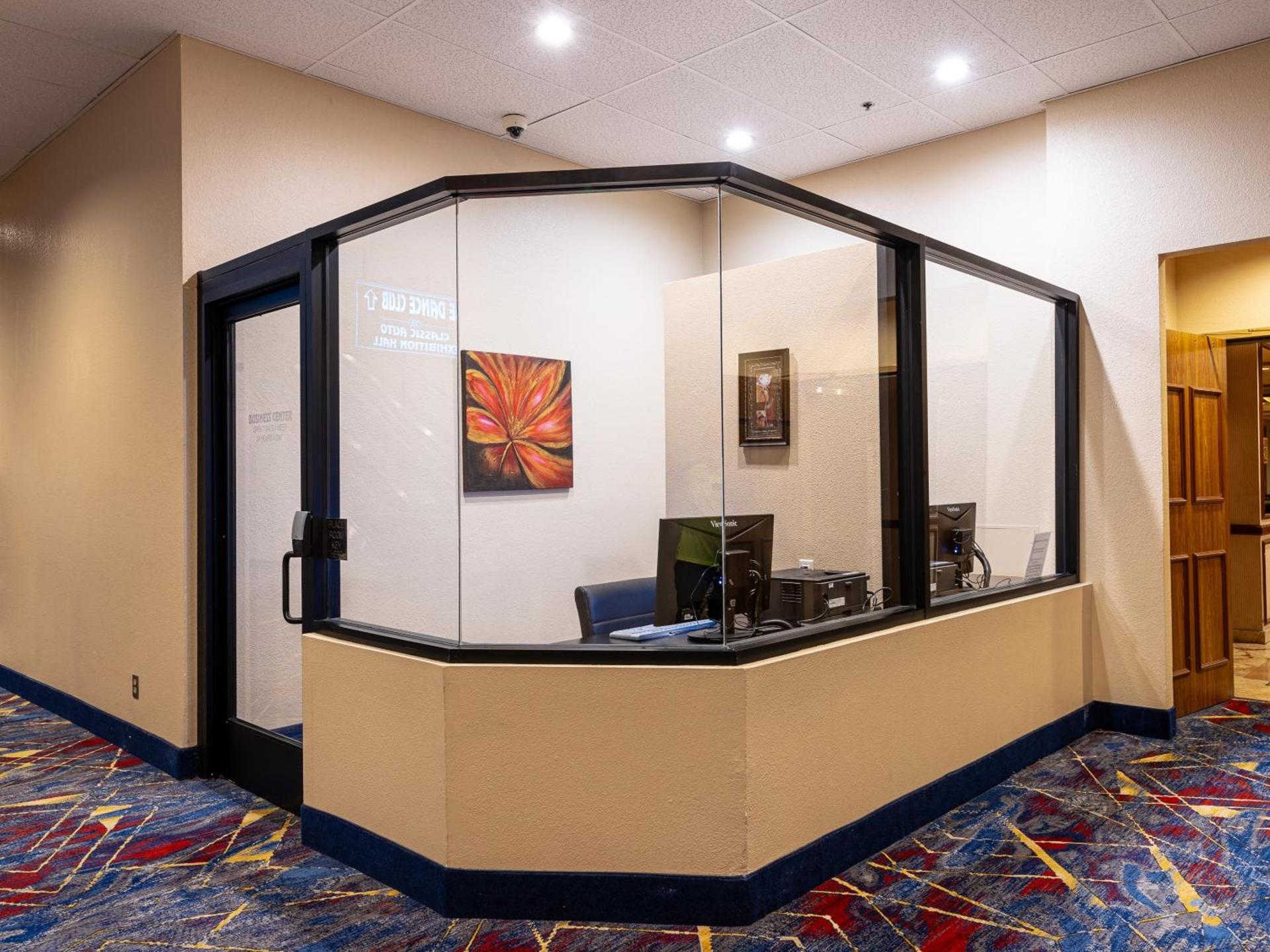 Don Laughlin's Riverside Resort & Casino photo 8