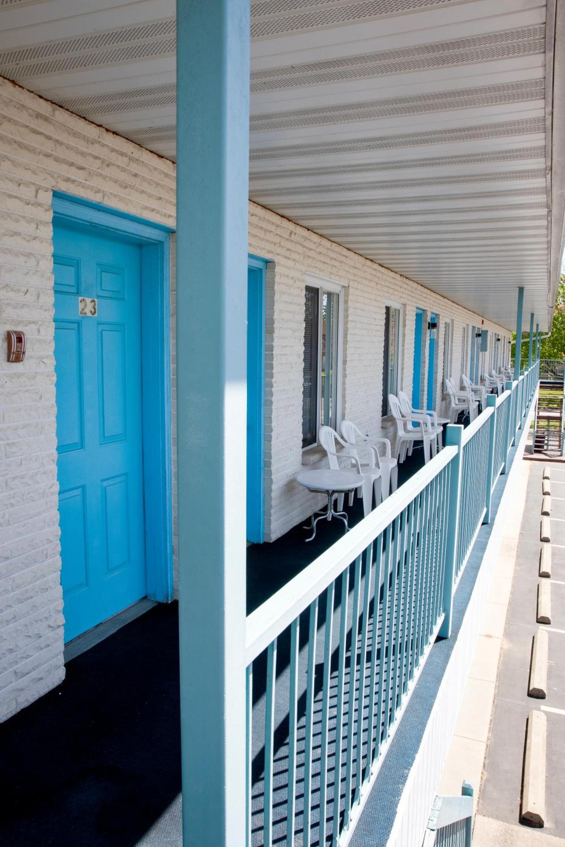 Starlite Motel photo 15