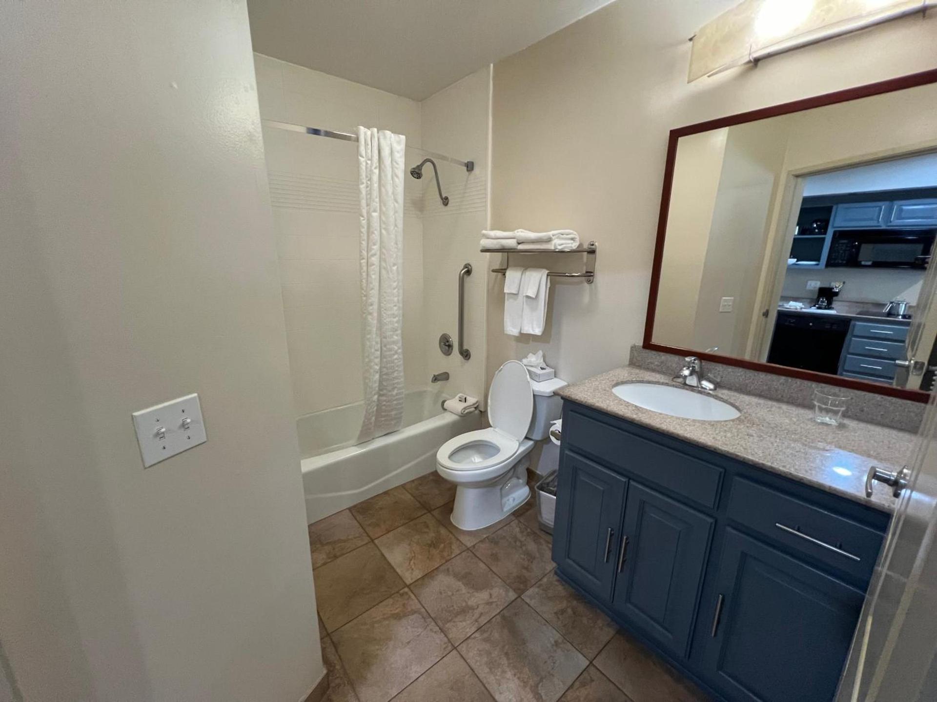 Candlewood Suites LAX Hawthorne by IHG photo 12
