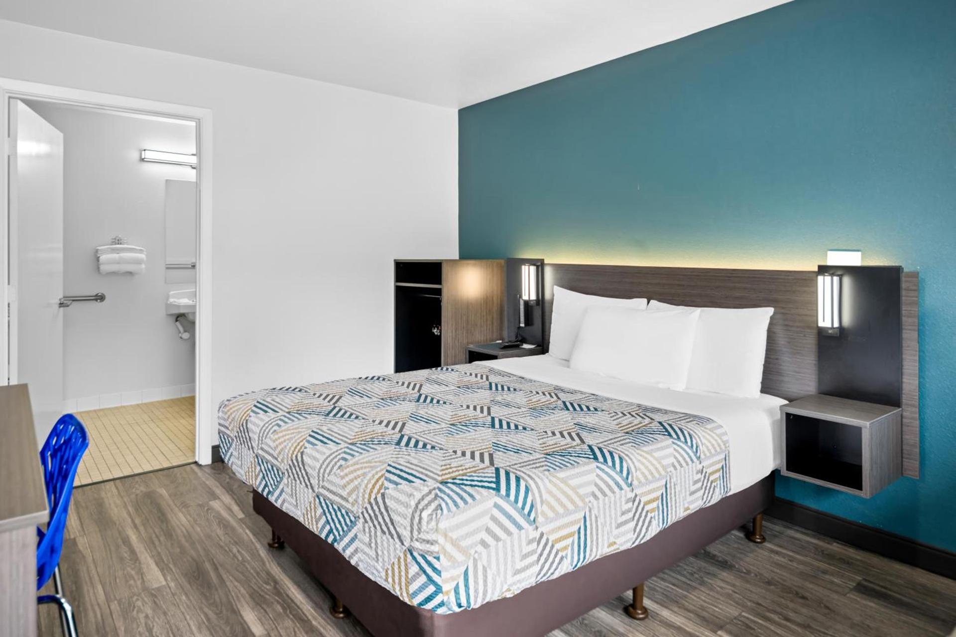 Motel 6-Monterey, CA photo 32