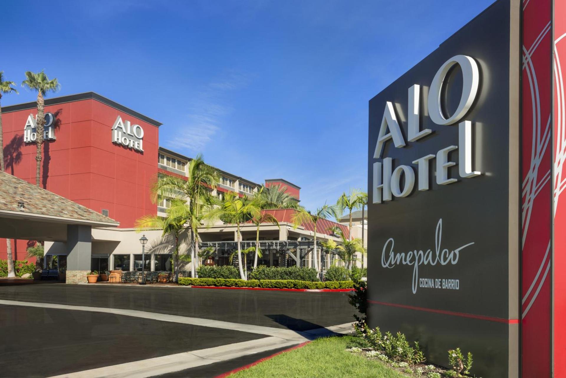 ALO Hotel by Ayres, Orange photo 1