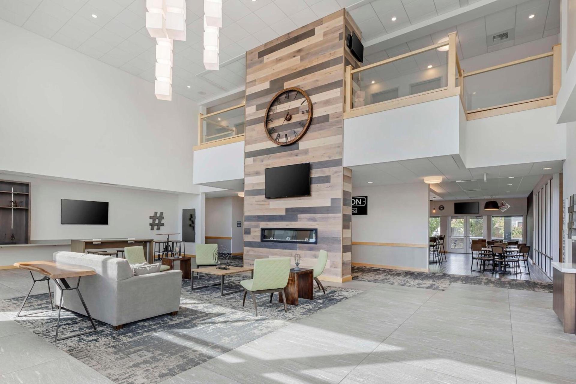 Best Western Plus Peppertree Nampa Civic Center Inn photo 22