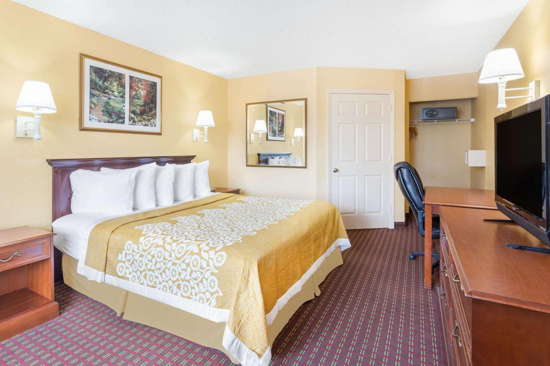 Howard Johnson by Wyndham Orlando-International Drive photo 28