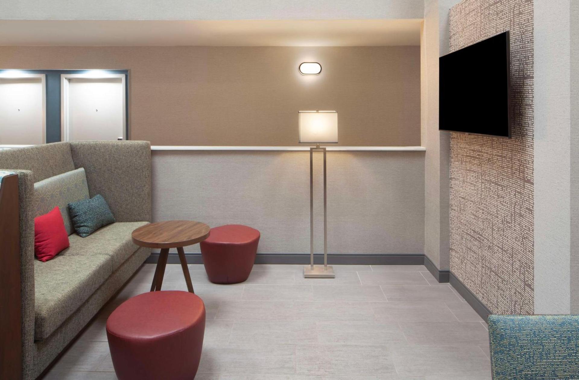 Hampton Inn Athens photo 4