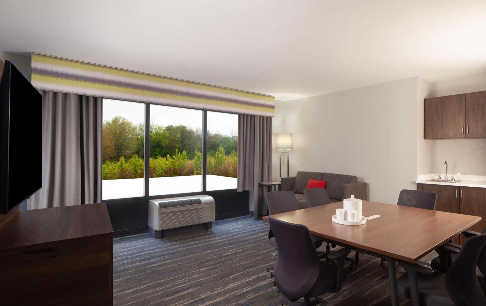 Hampton Inn Athens photo 20