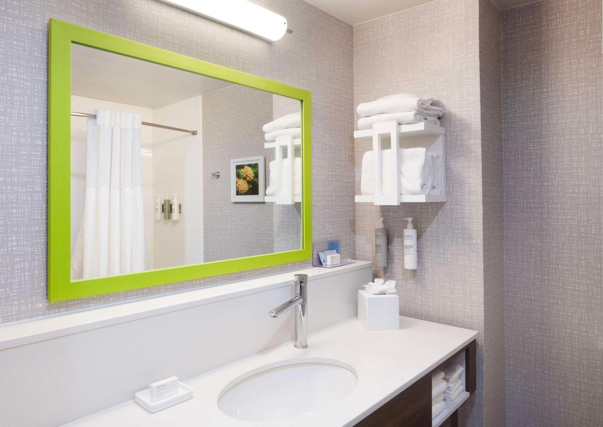 Hampton Inn Athens photo 23
