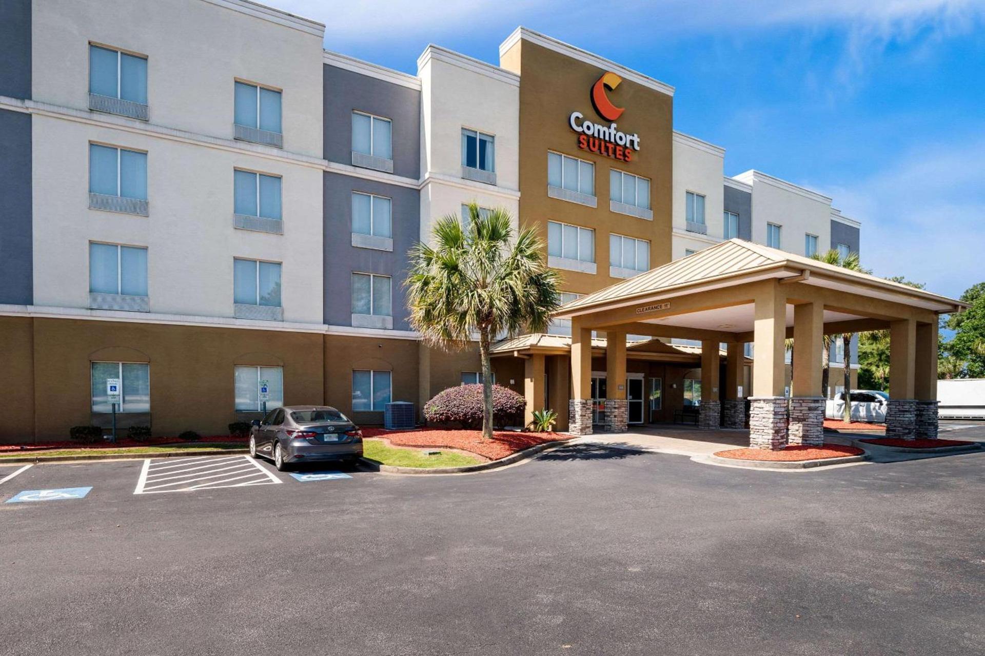 Comfort Suites Columbia at Harbison photo 2