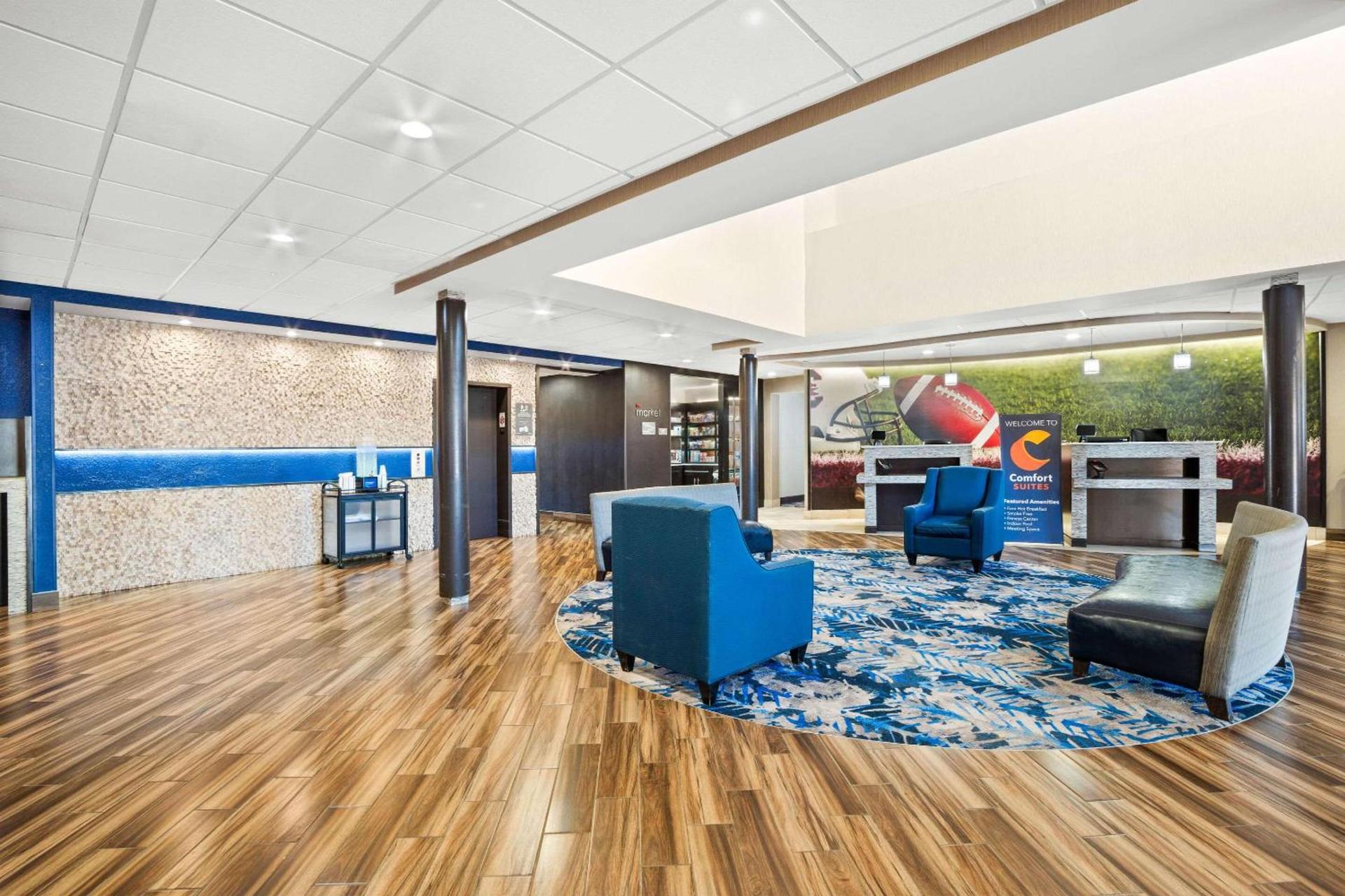 Comfort Suites Columbia at Harbison photo 6