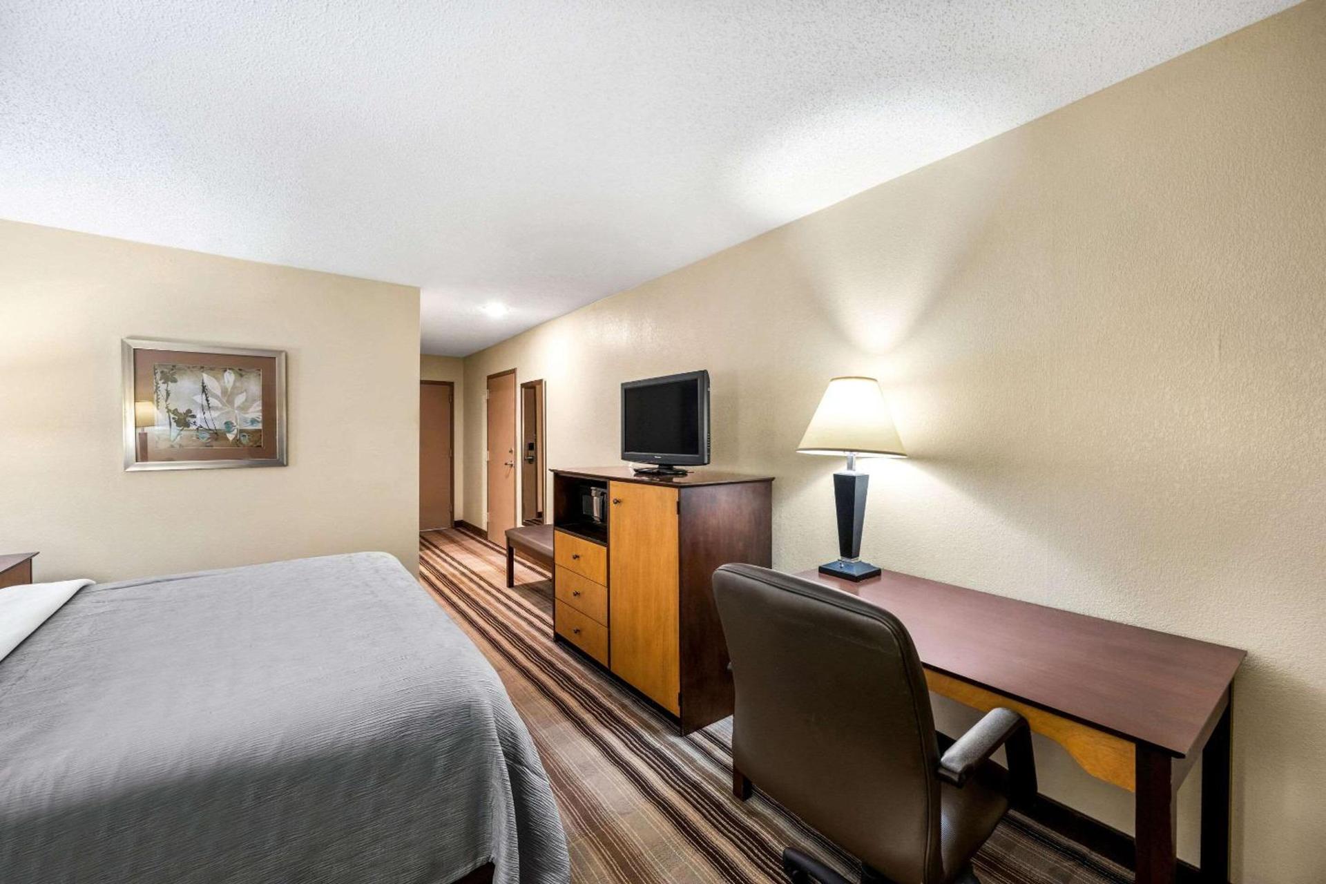 Quality Inn Bulls Gap photo 9