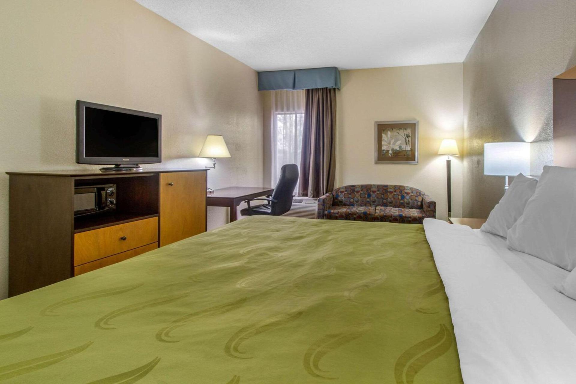 Quality Inn Bulls Gap photo 14