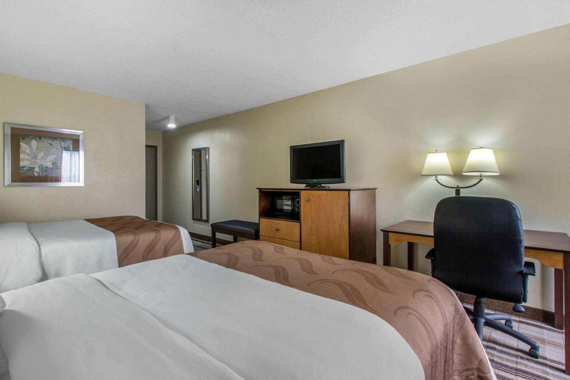 Quality Inn Bulls Gap photo 21