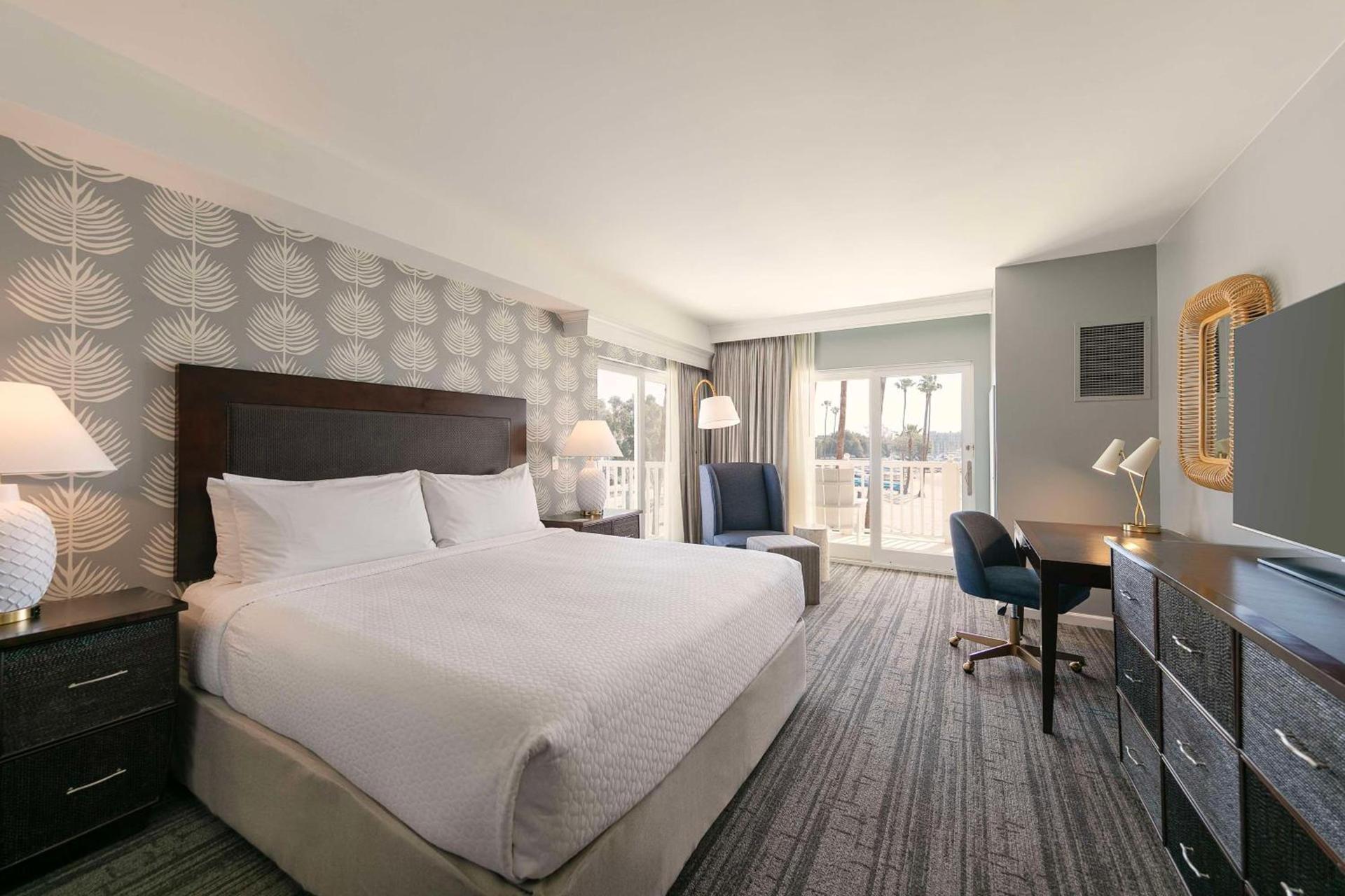 Jamaica Bay Inn Marina Del Rey Tapestry Collection by Hilton photo 9