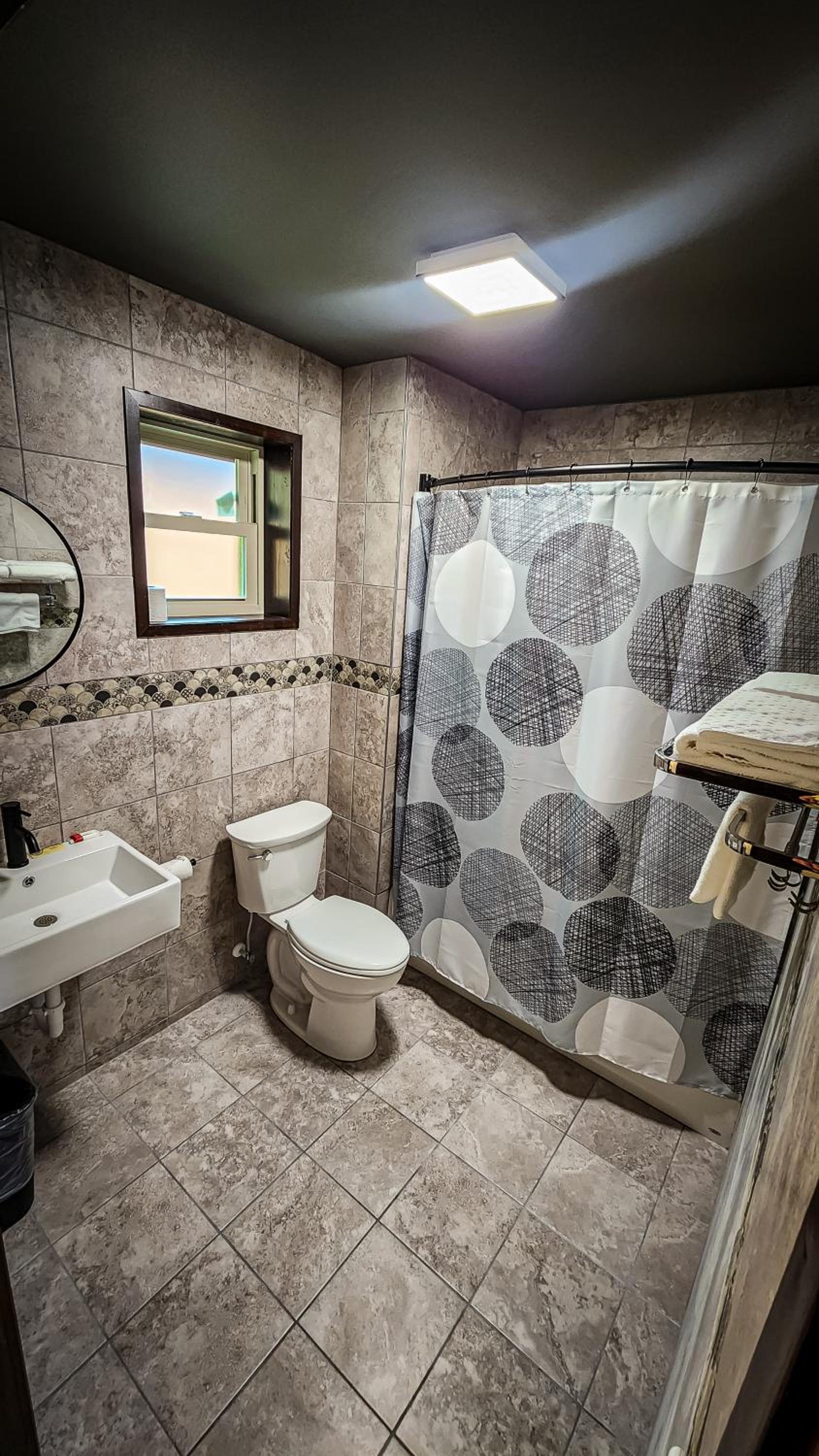 Benton Motel photo 32
