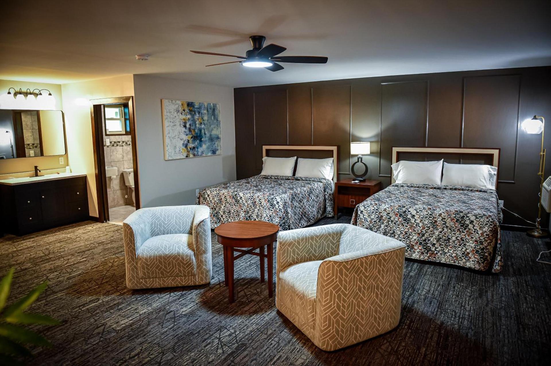 Benton Motel photo 58