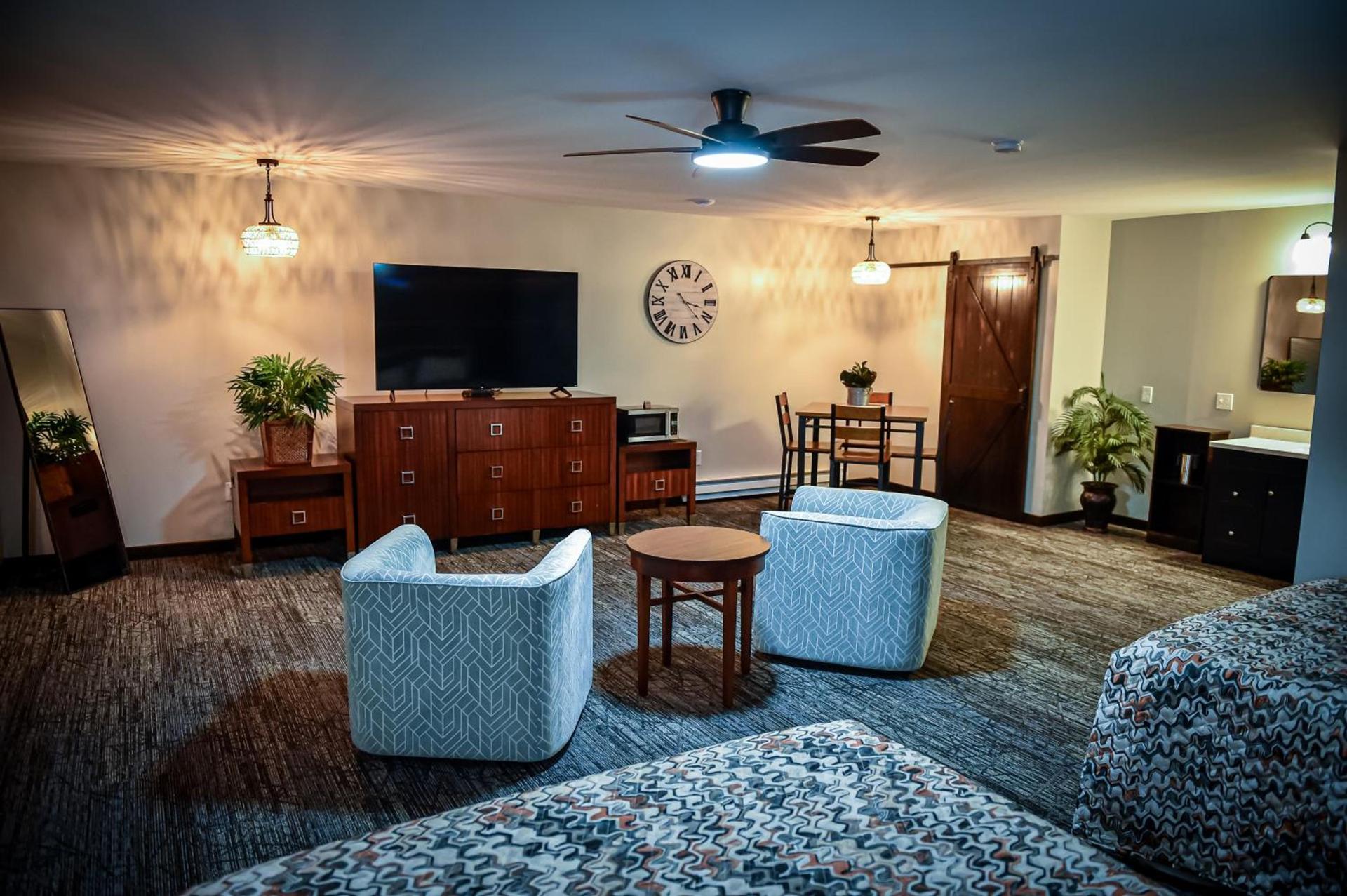 Benton Motel photo 21