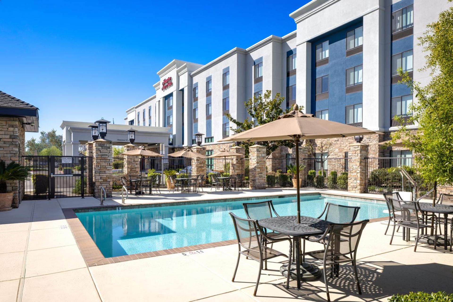 Hampton Inn & Suites Manteca photo 55