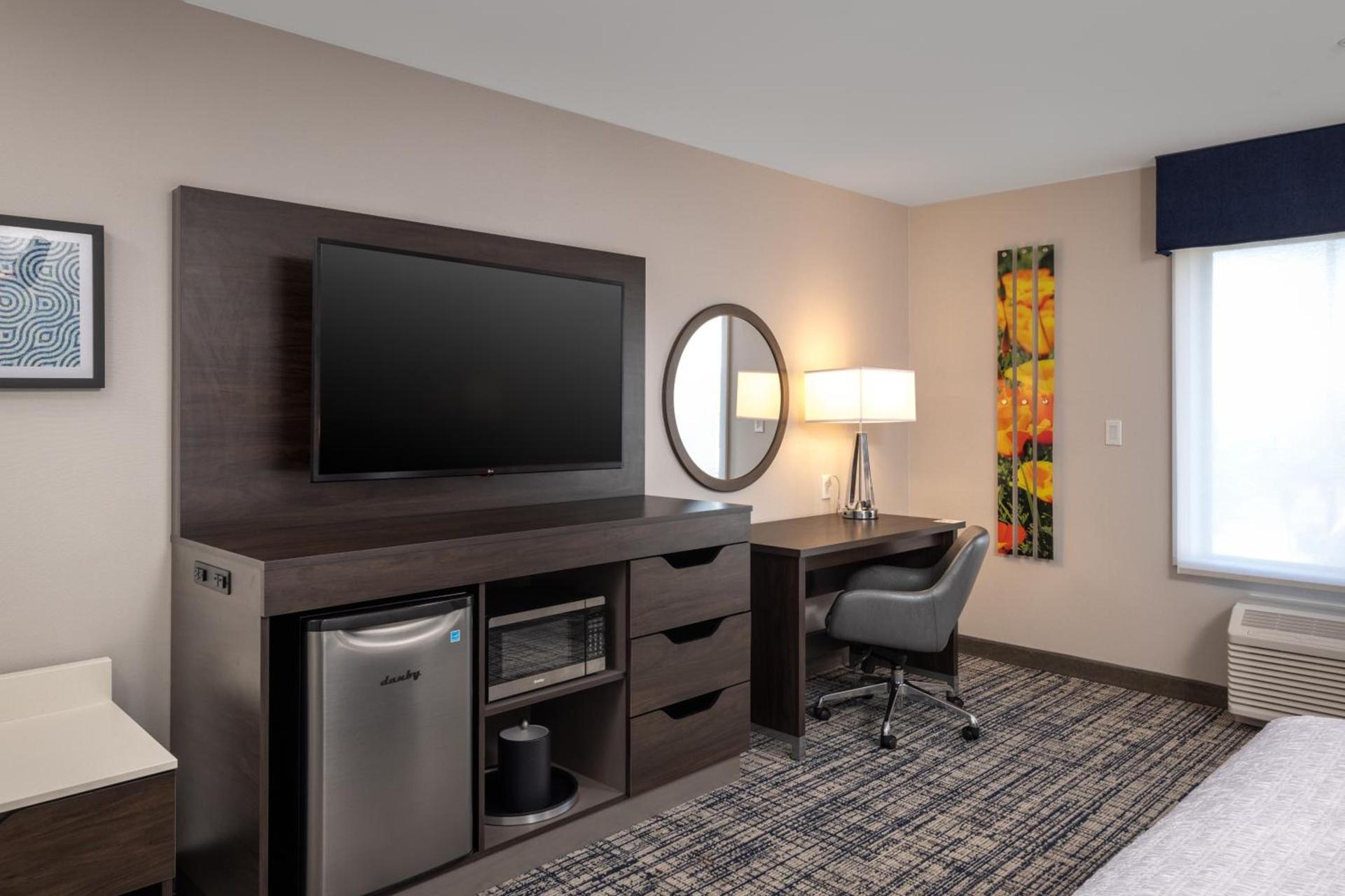 Hampton Inn & Suites Manteca photo 92