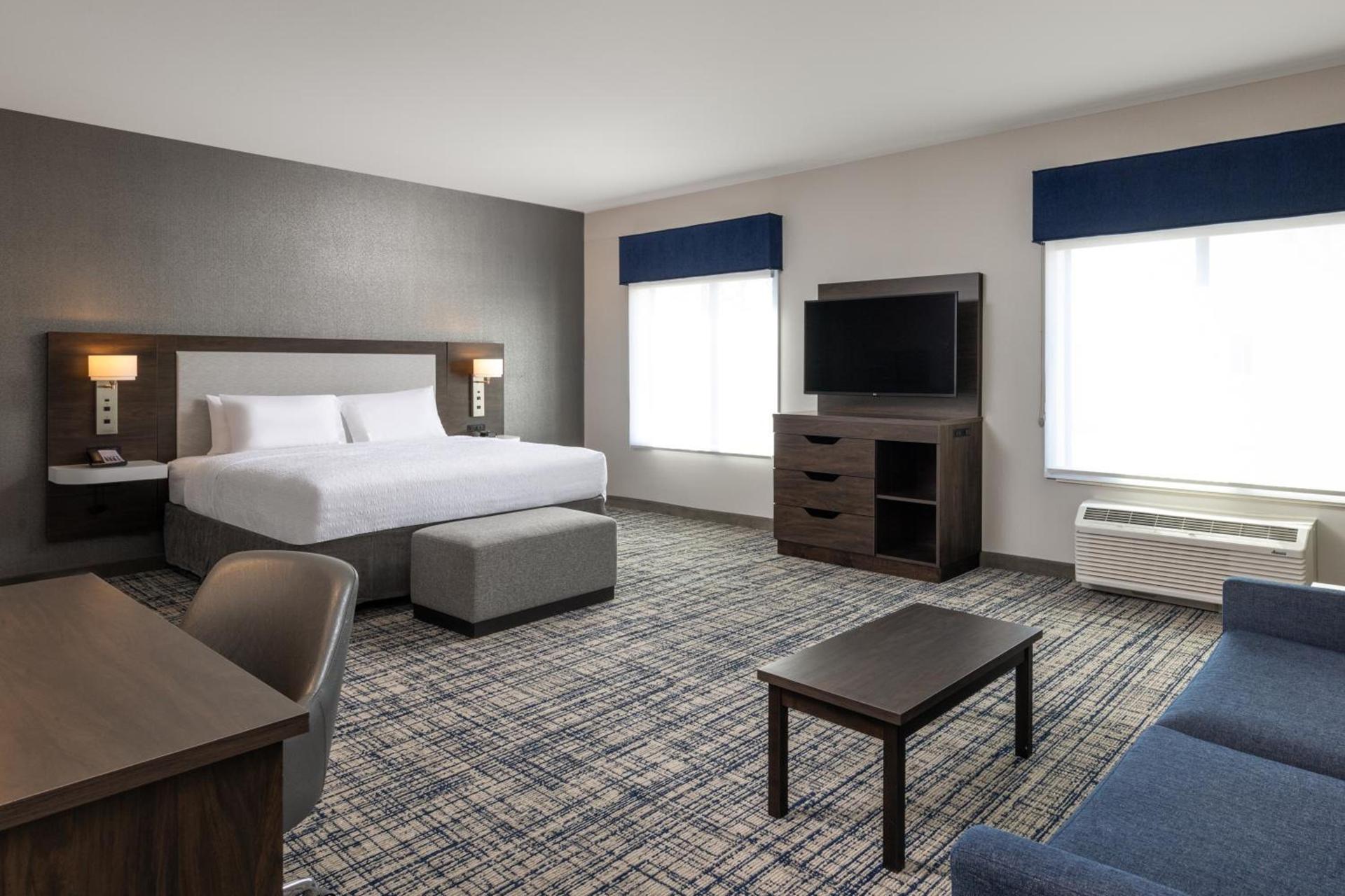 Hampton Inn & Suites Manteca photo 86