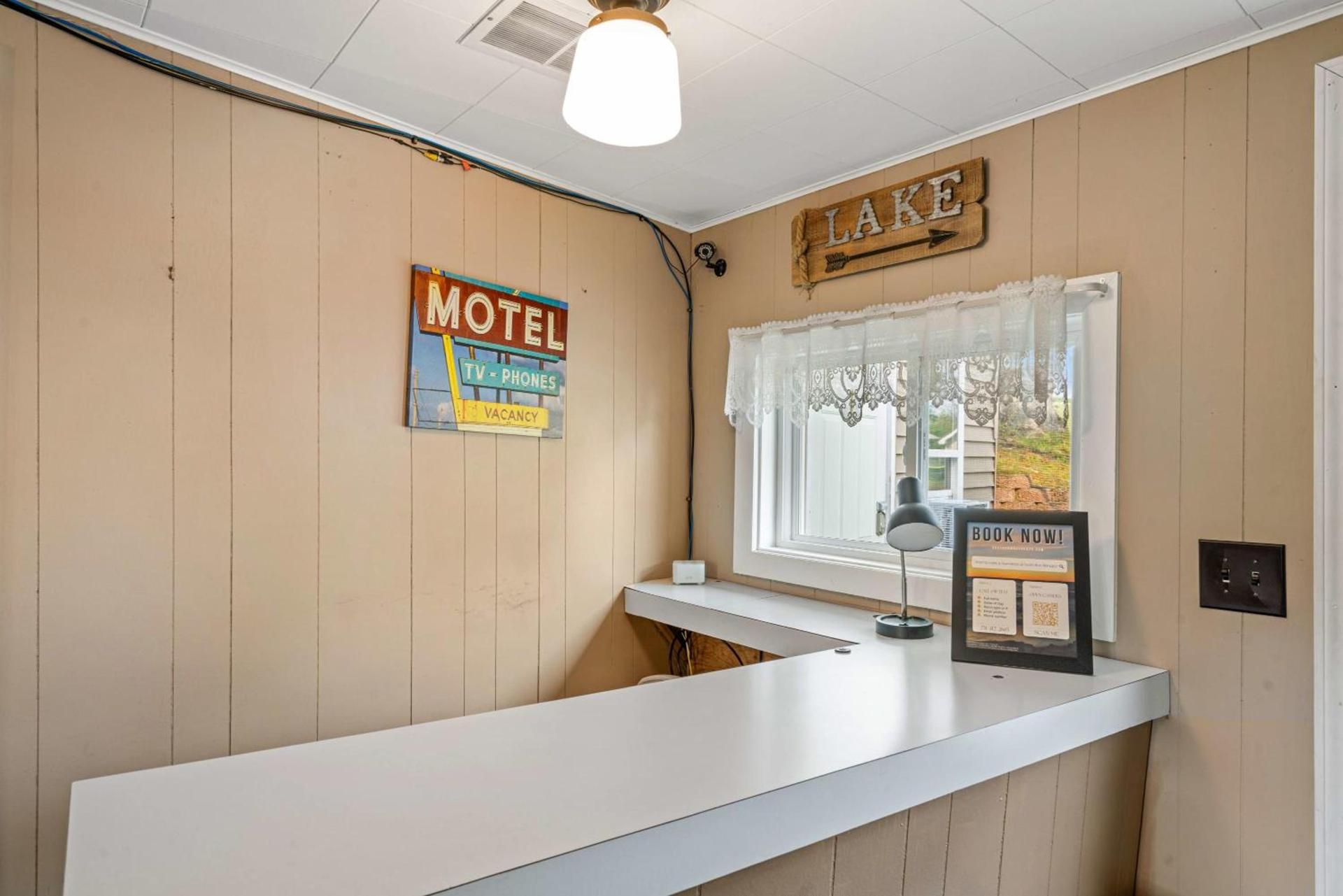South Arm Retreats Motel photo 50