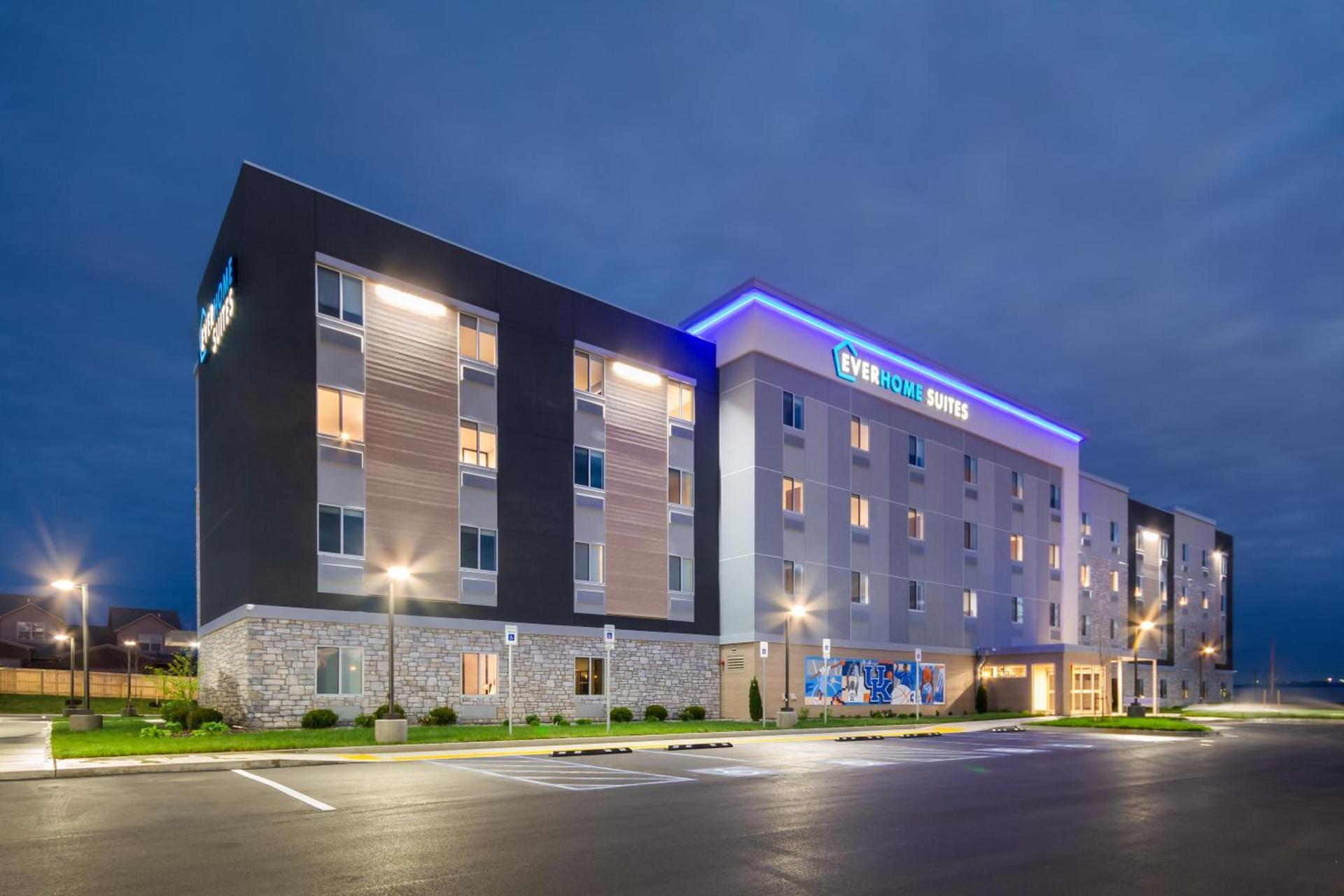 Everhome Suites Lexington - Horse Park photo 40