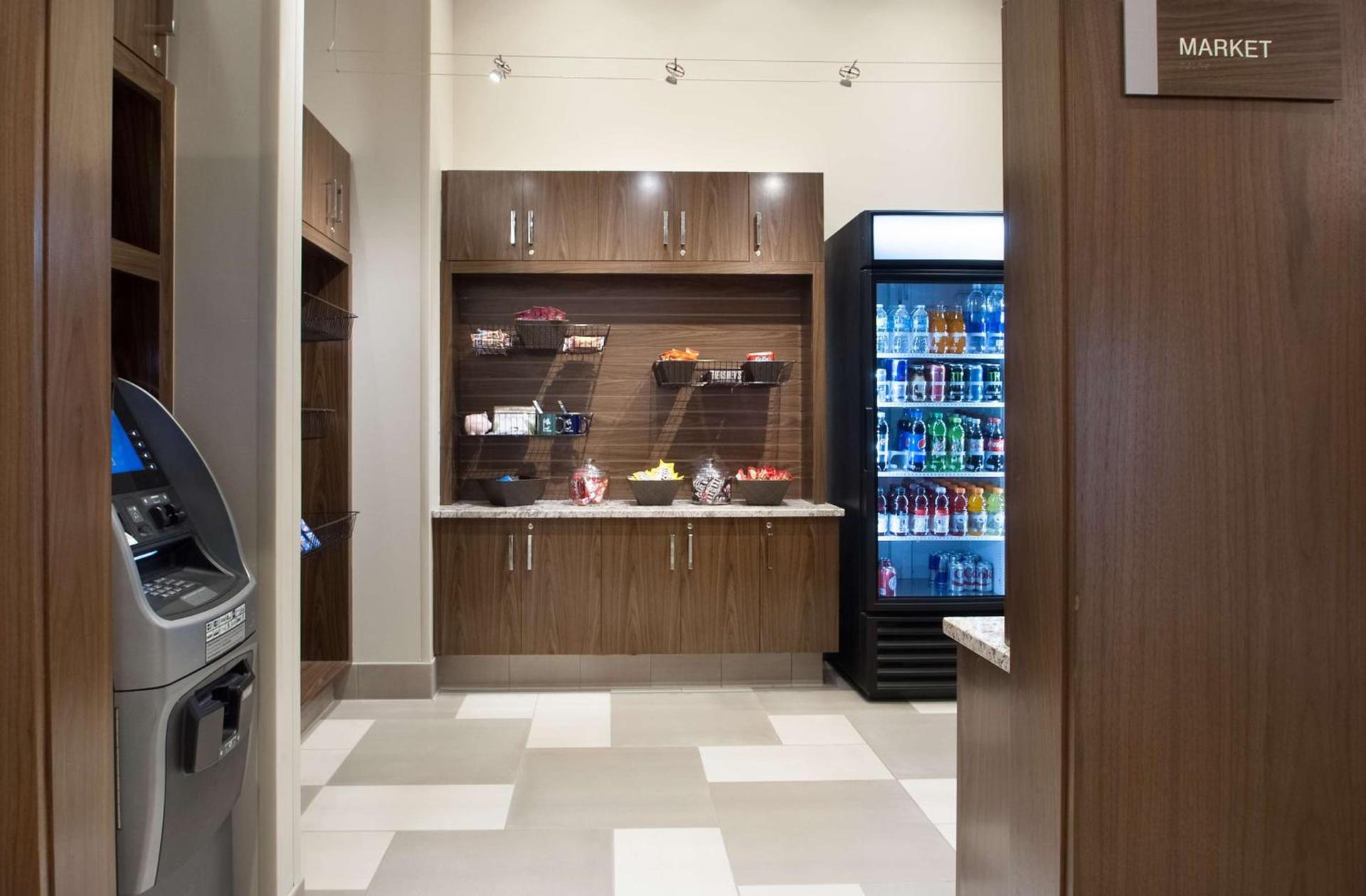 Embassy Suites by Hilton Minneapolis Bloomington Edina photo 16