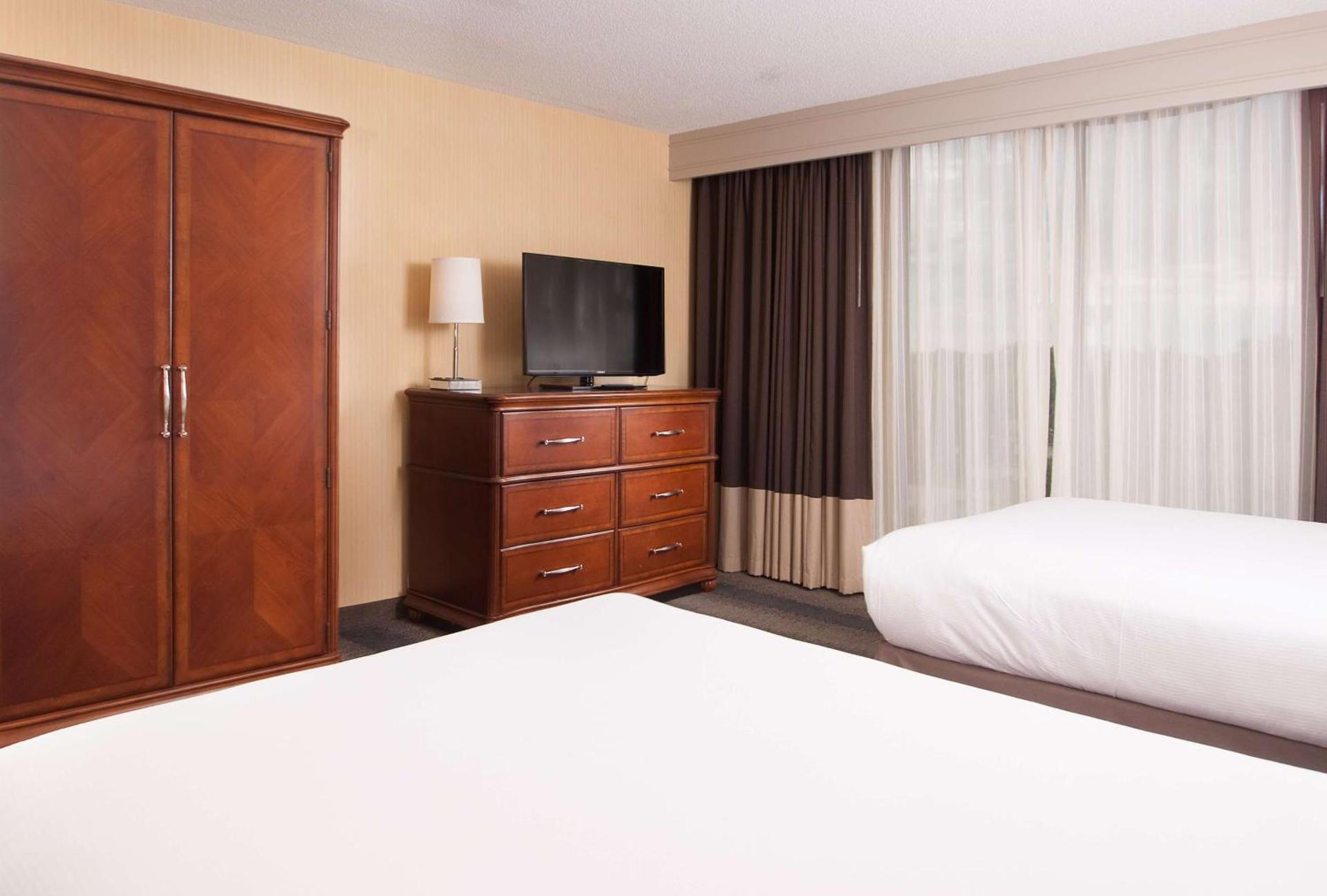 Embassy Suites by Hilton Minneapolis Bloomington Edina photo 29