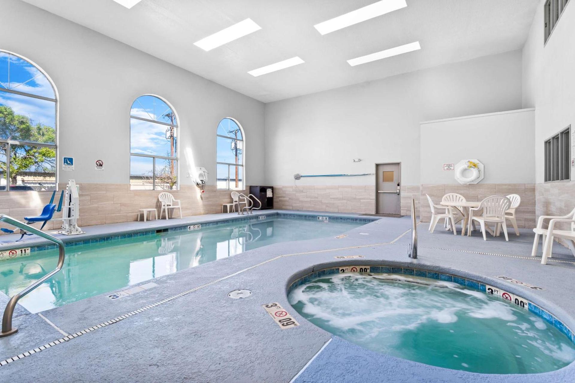 SureStay Hotel by Best Western Albuquerque Midtown photo 7