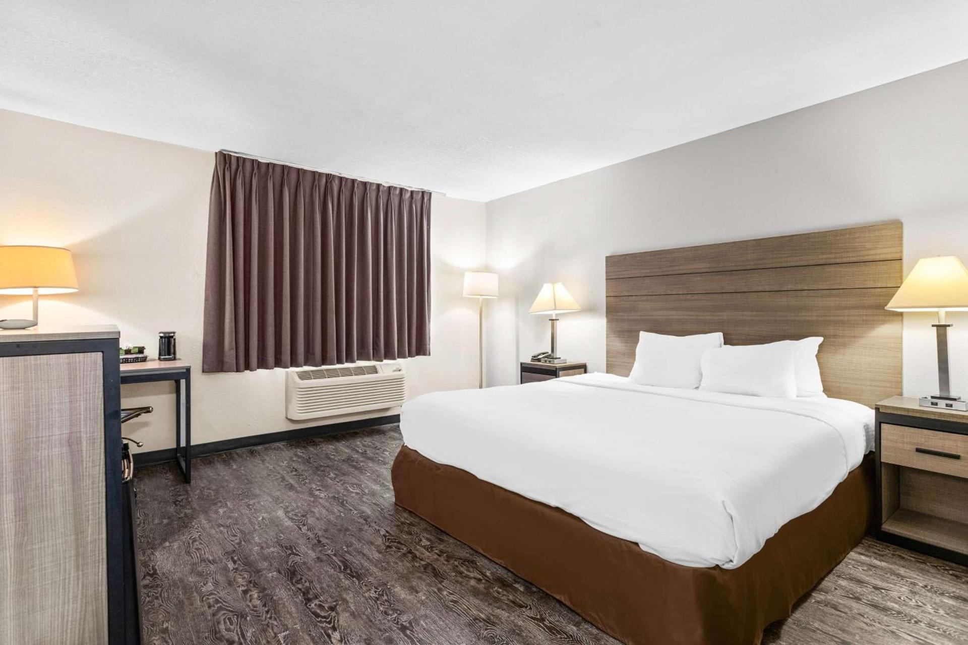 SureStay Hotel by Best Western Albuquerque Midtown photo 4
