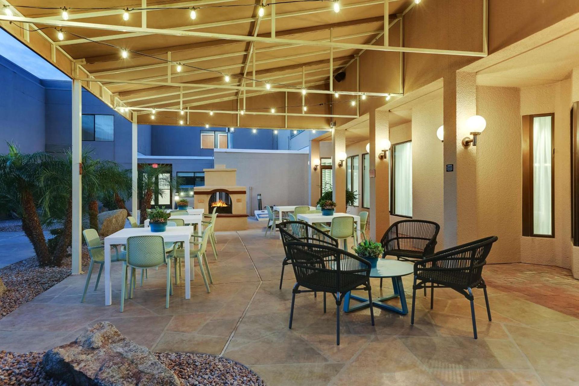 Sonesta Select Scottsdale at Mayo Clinic Campus photo 83