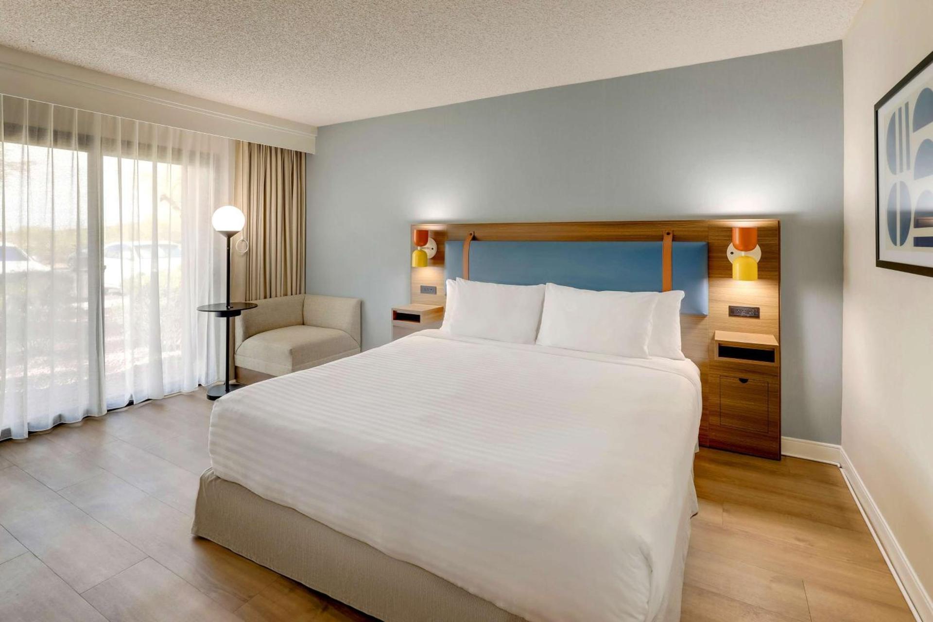 Sonesta Select Scottsdale at Mayo Clinic Campus photo 36