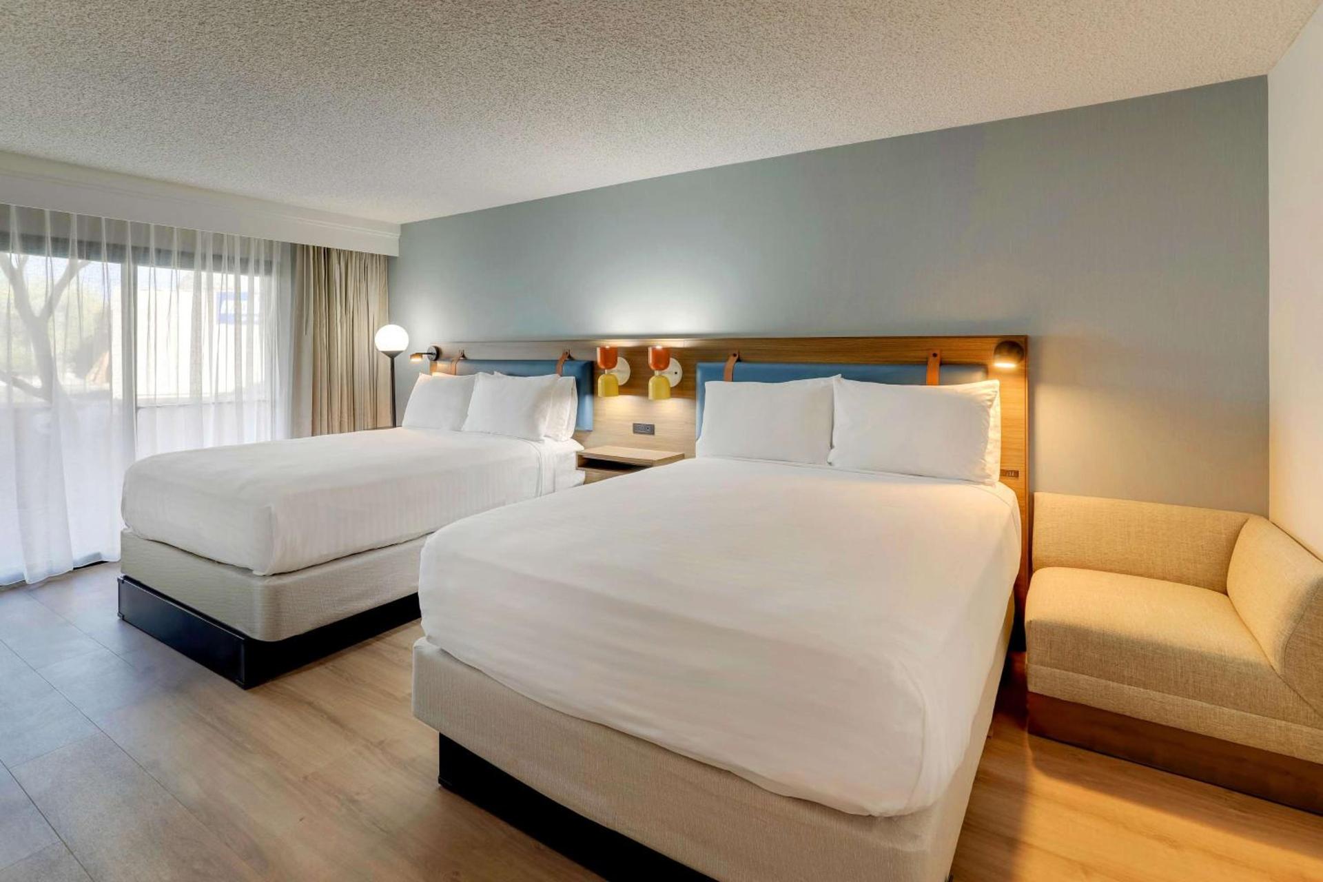 Sonesta Select Scottsdale at Mayo Clinic Campus photo 51