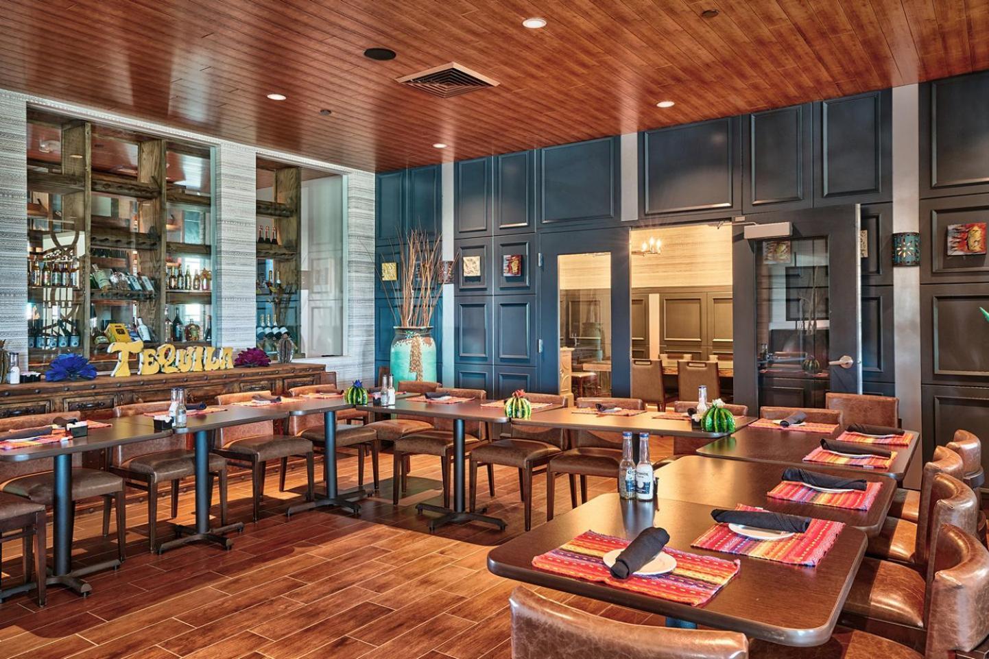 Sheraton Mesa Hotel at Wrigleyville West photo 13