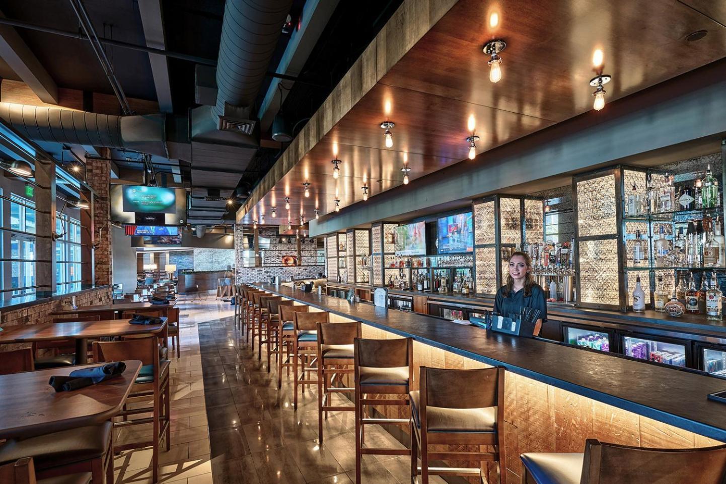 Sheraton Mesa Hotel at Wrigleyville West photo 20
