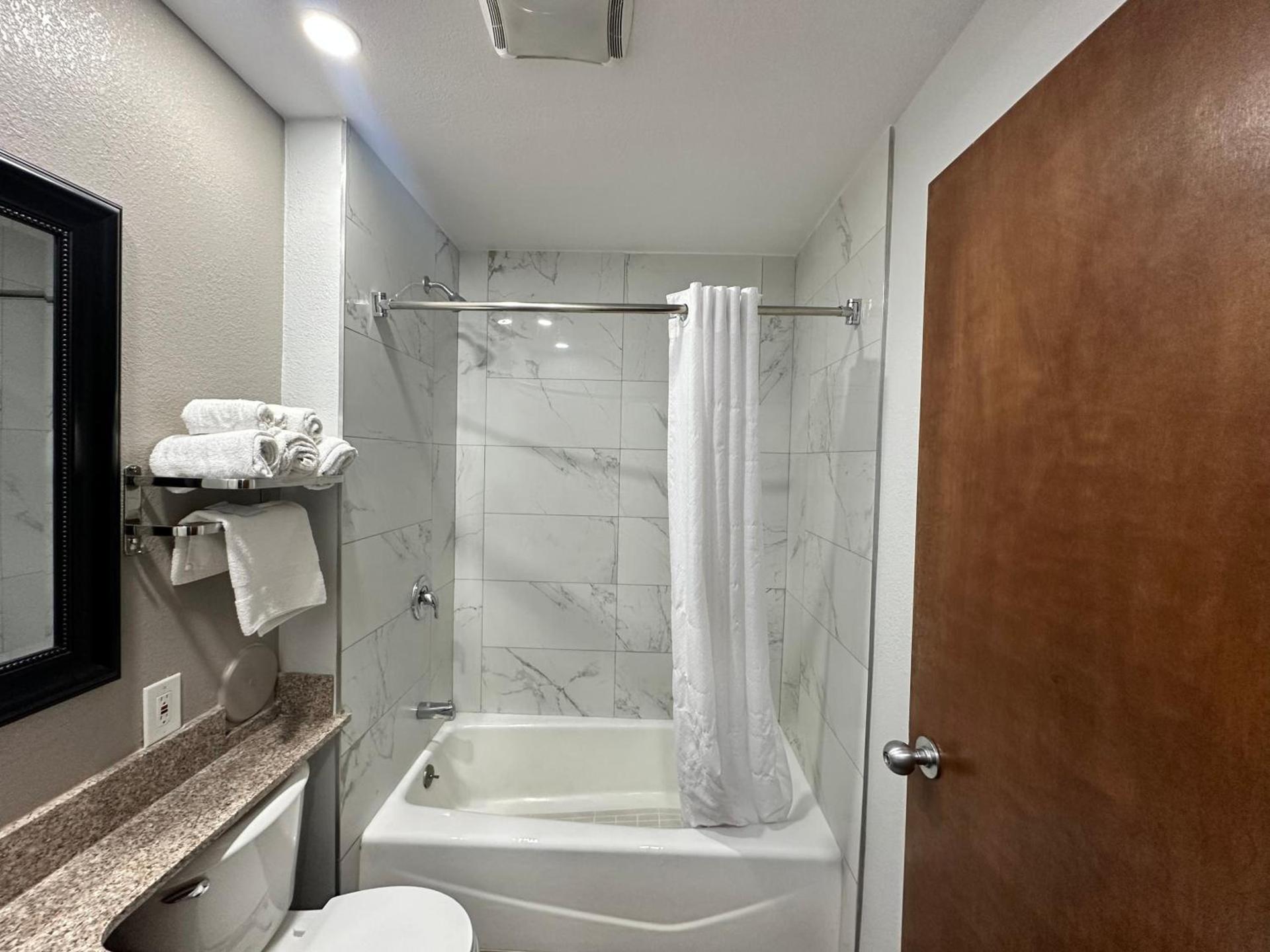 Motel 6-Lebec, CA photo 13