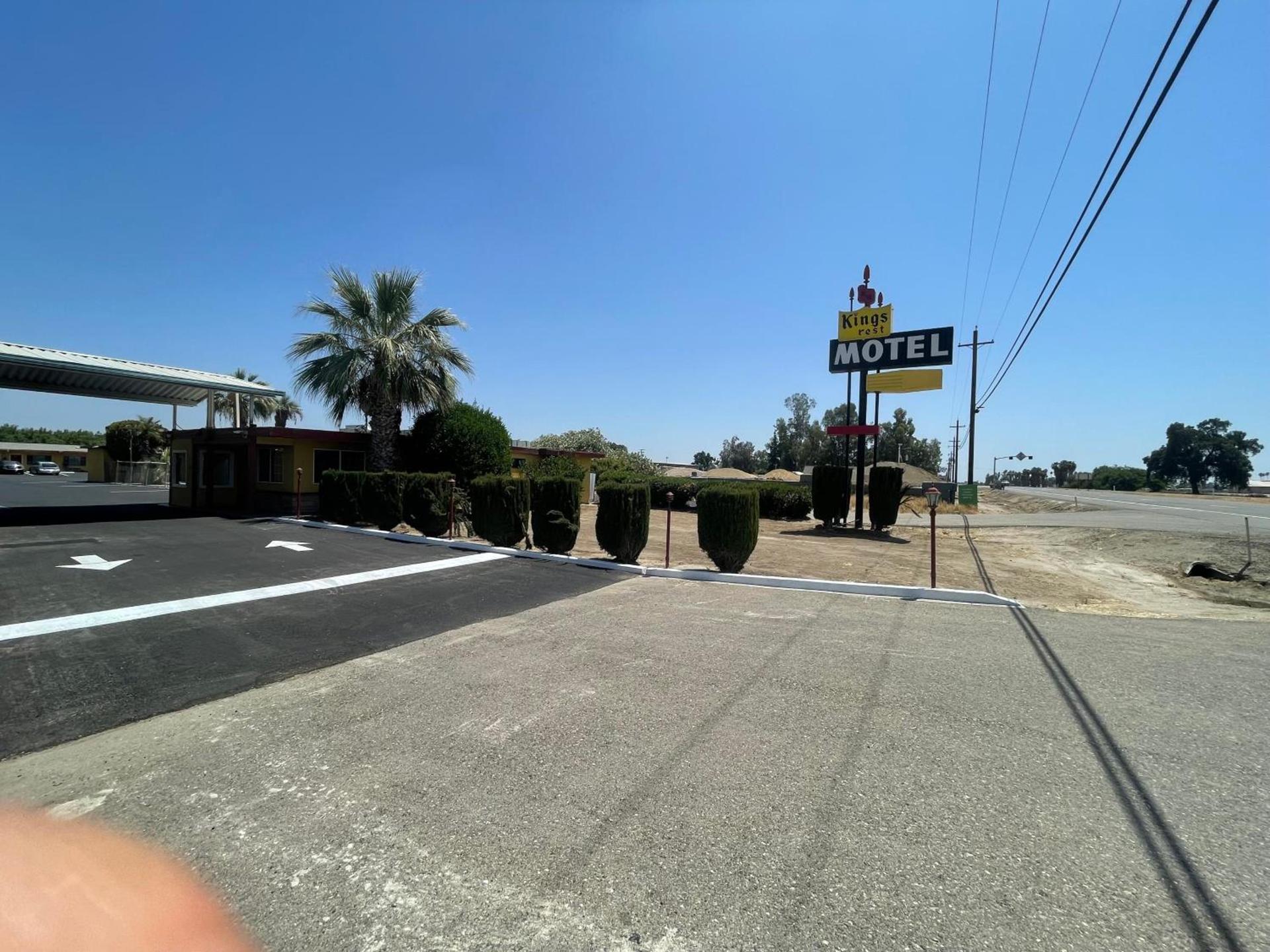 Kings Rest Motel photo 16