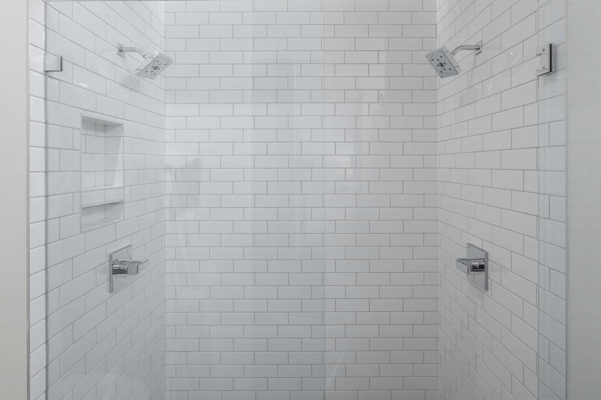 121 Hotel by AvantStay photo 30