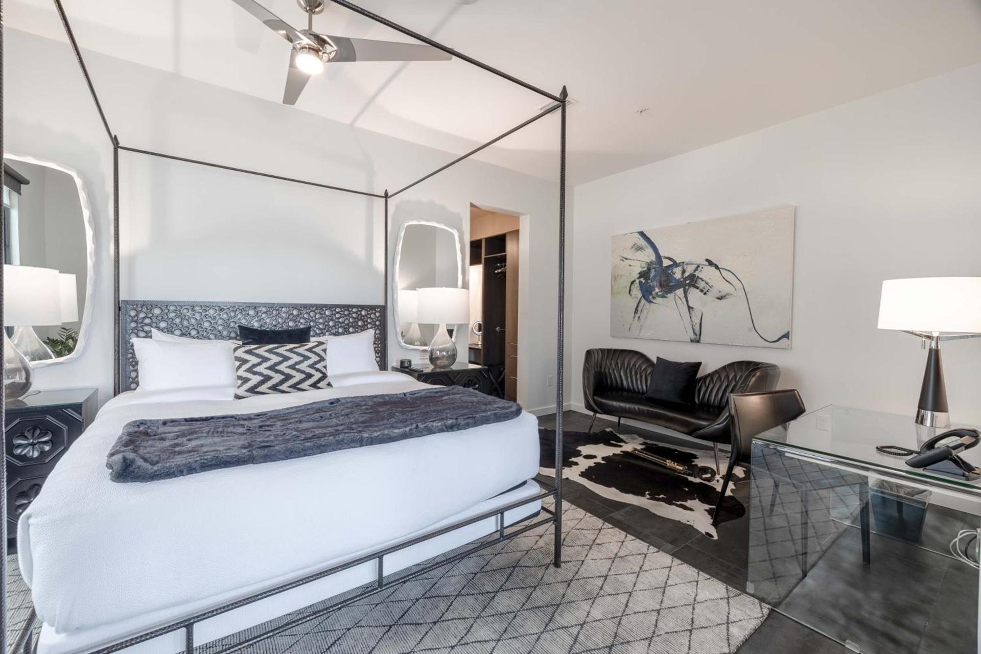 121 Hotel by AvantStay photo 56
