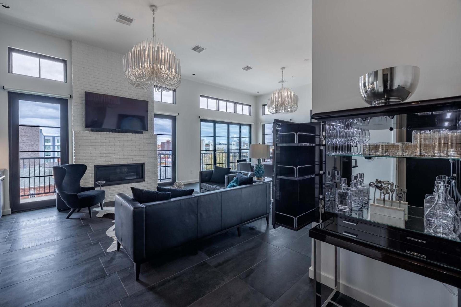 121 Hotel by AvantStay photo 43