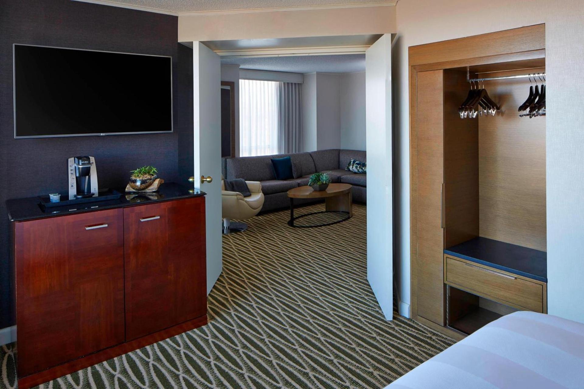 Minneapolis Marriott Southwest photo 22