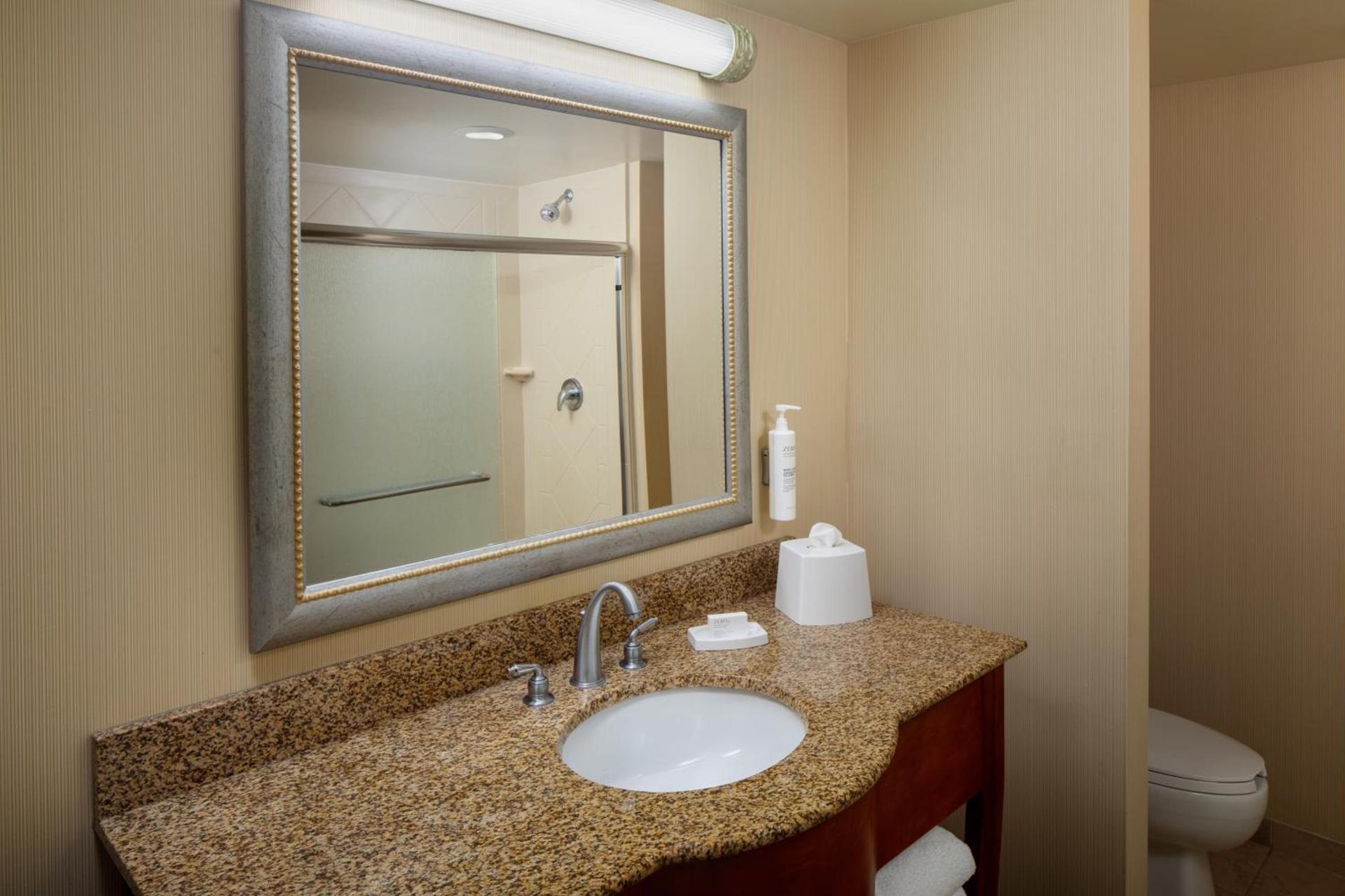Hampton Inn & Suites Mystic photo 32