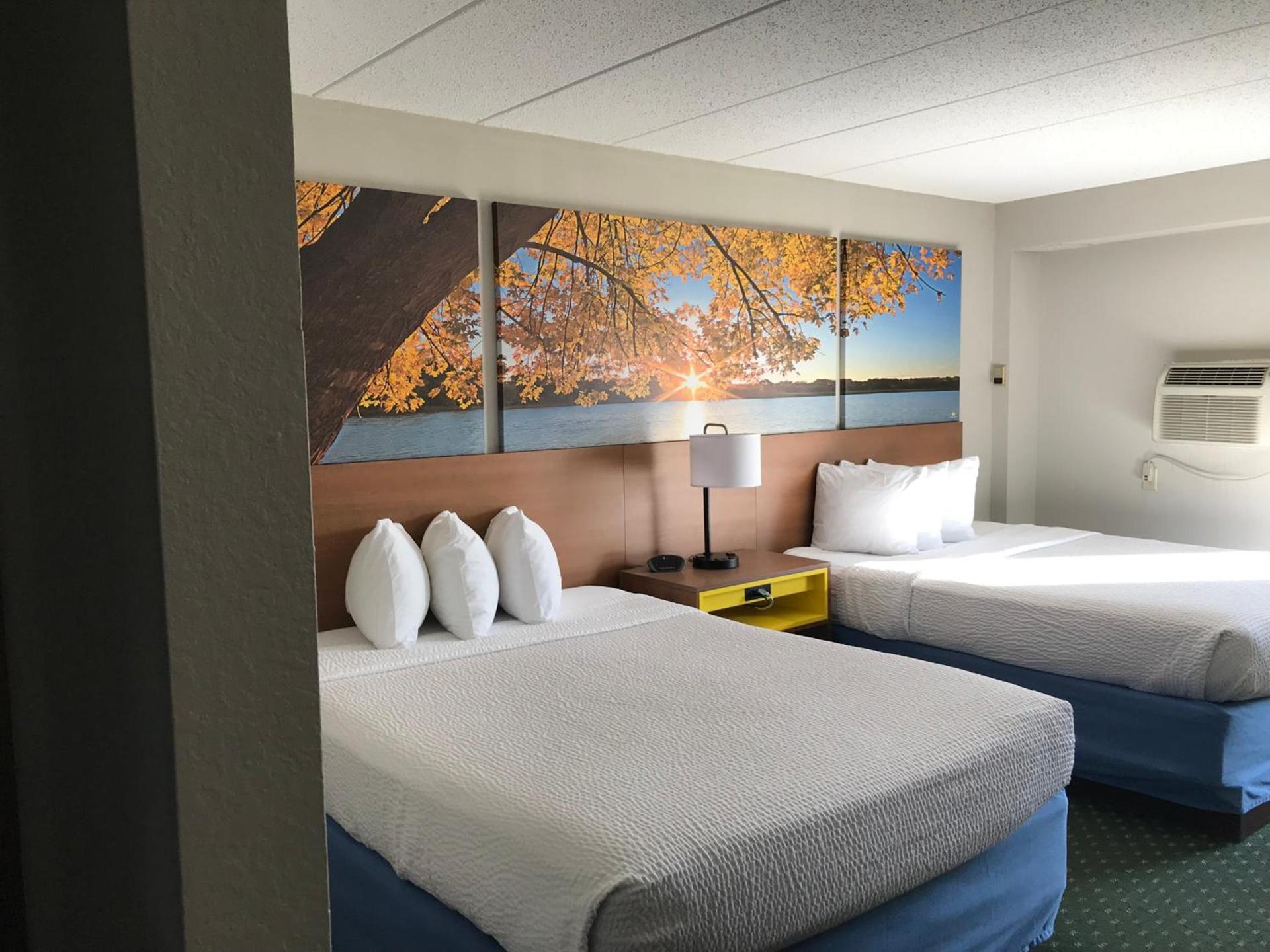 Days Inn by Wyndham International Falls photo 17