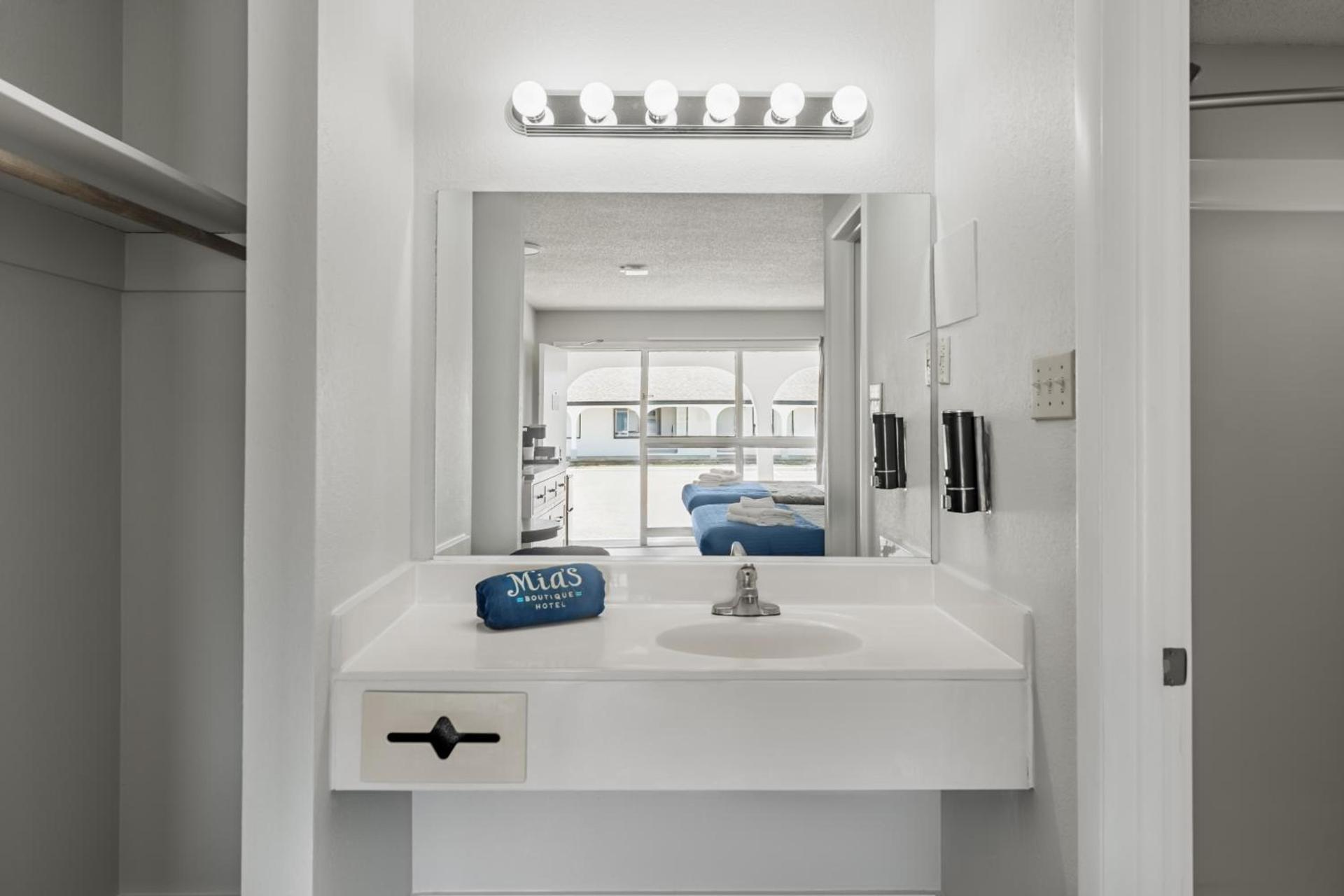 Mia's Boutique Hotel photo 28