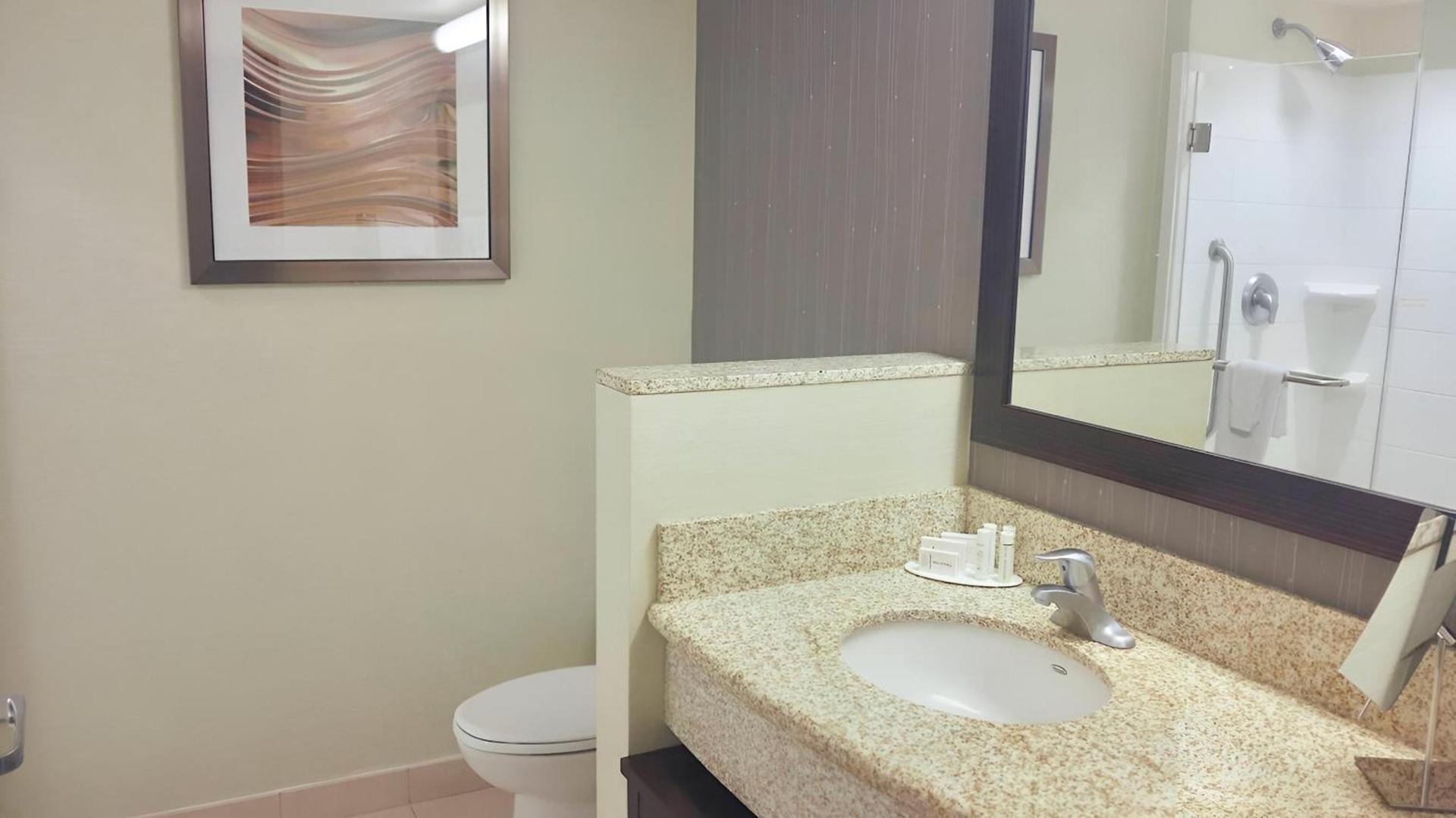 Courtyard by Marriott Owensboro photo 27