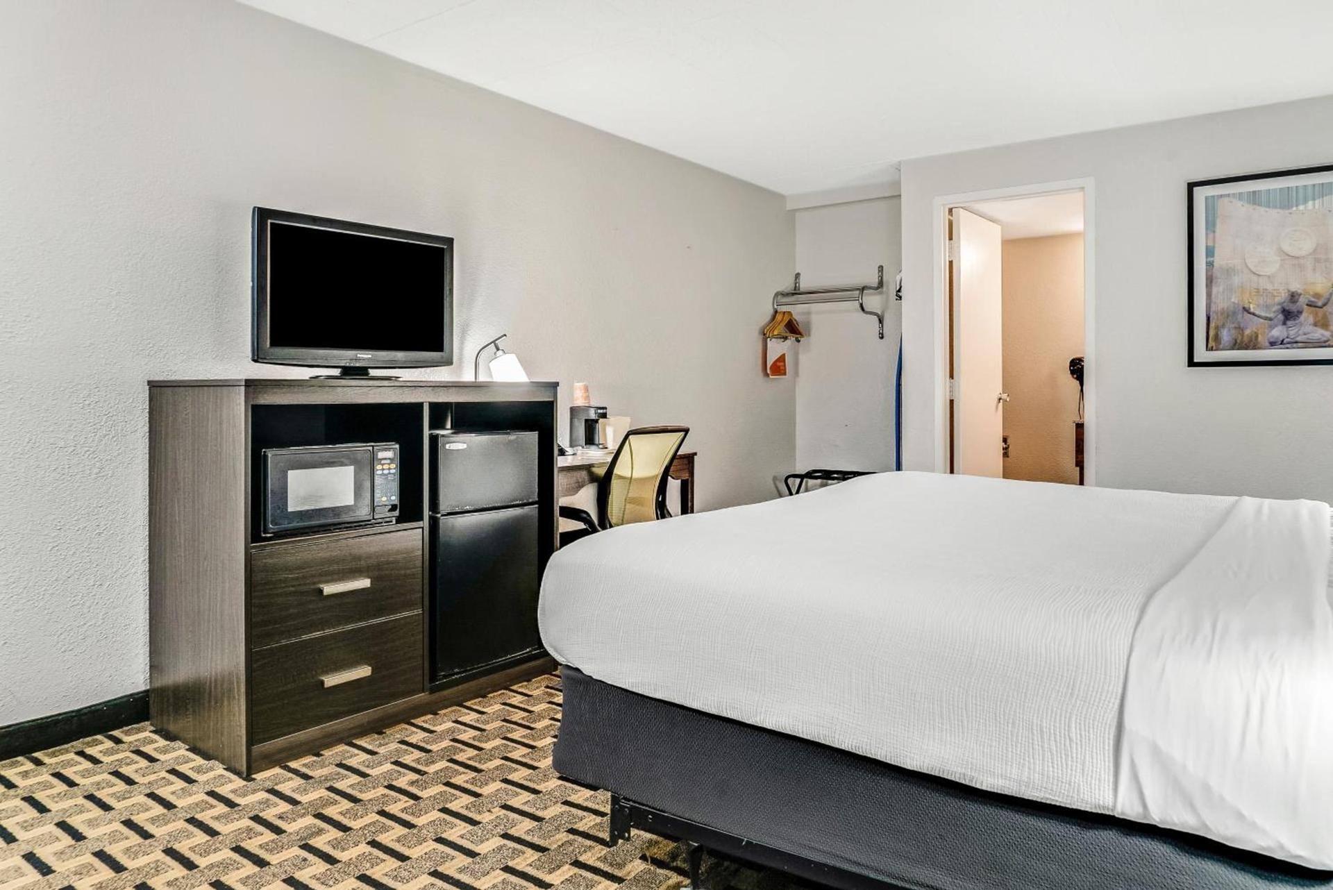 Quality Inn Detroit Downtown photo 54