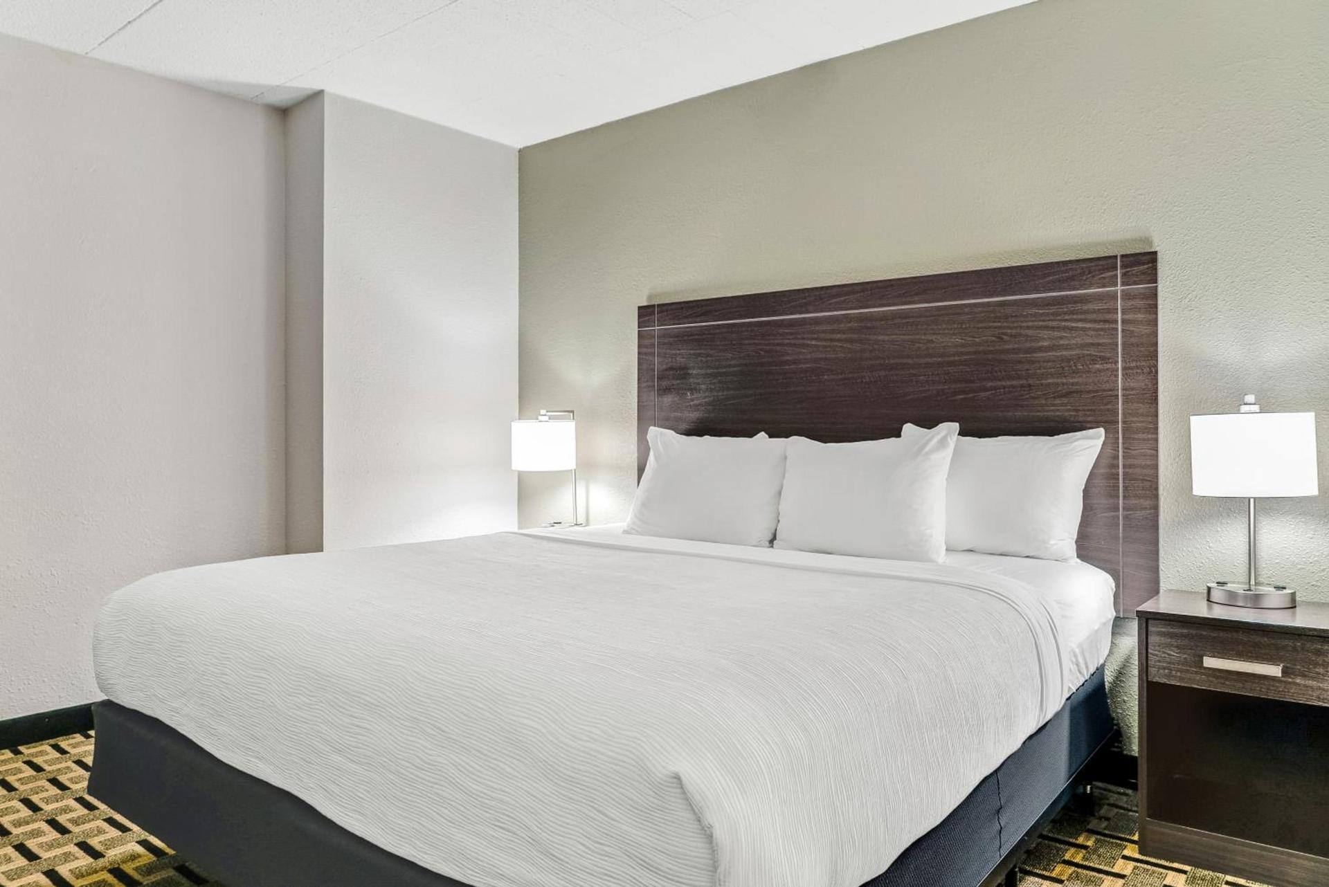 Quality Inn Detroit Downtown photo 63