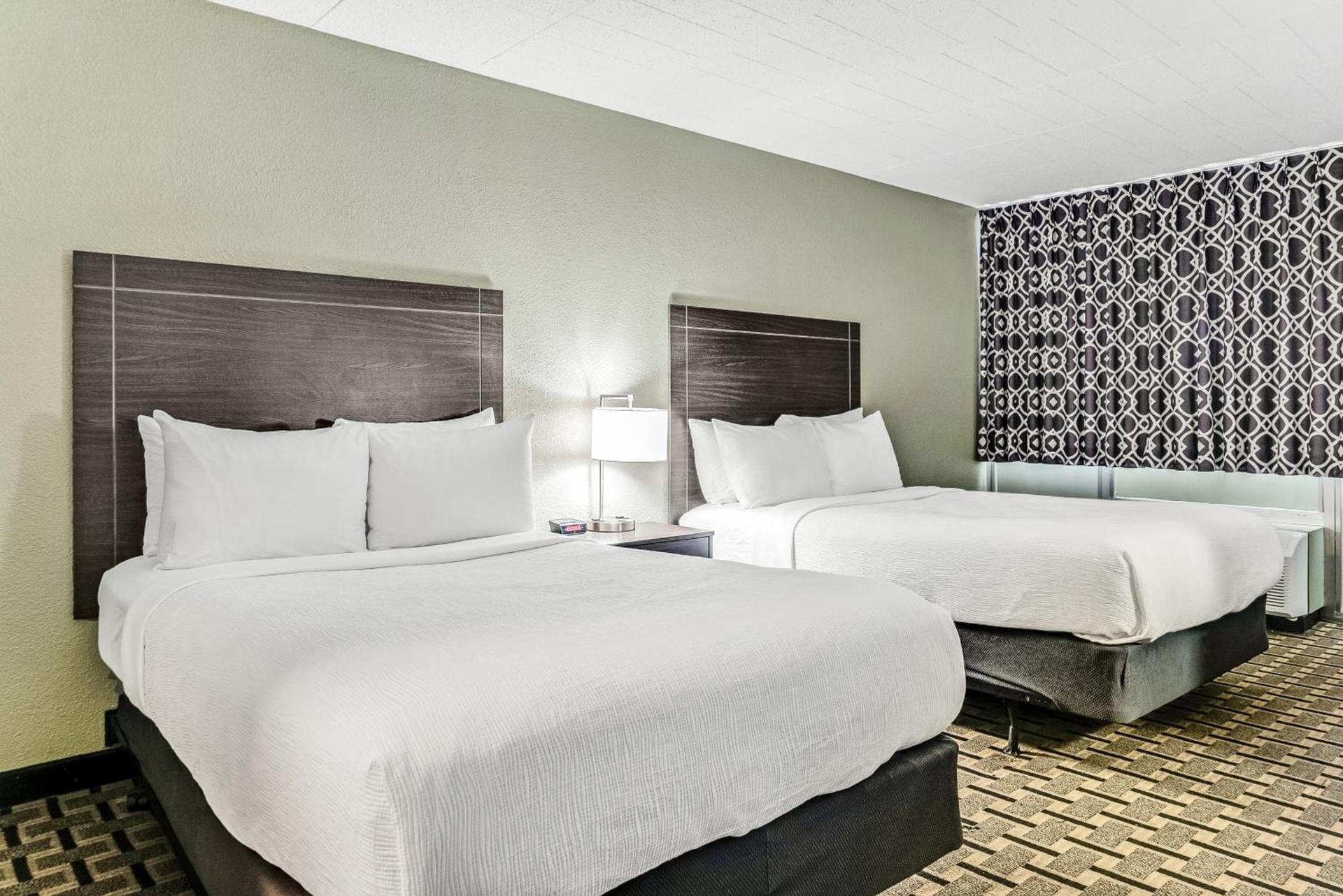 Quality Inn Detroit Downtown photo 73